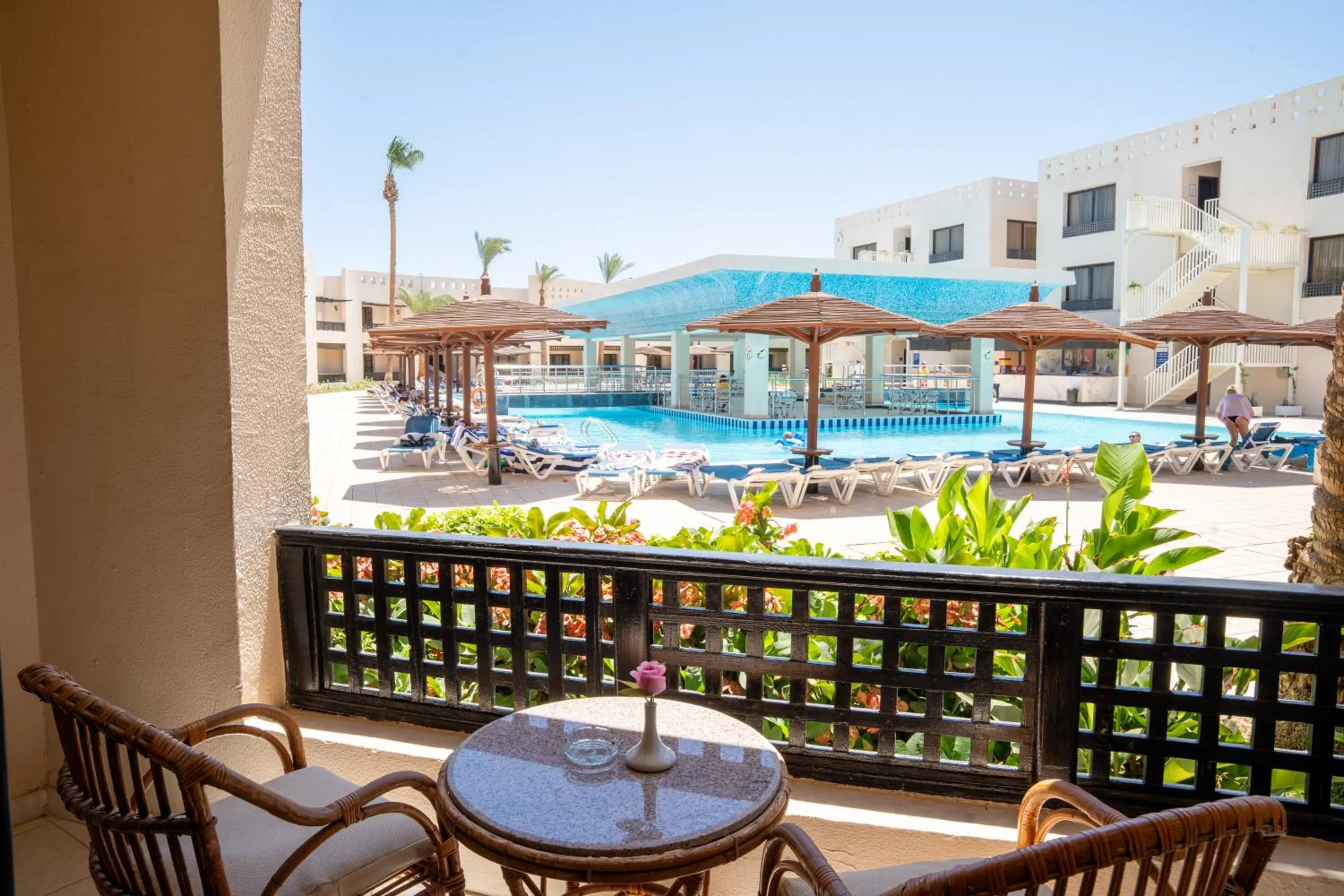 Blend Club Aqua Resort