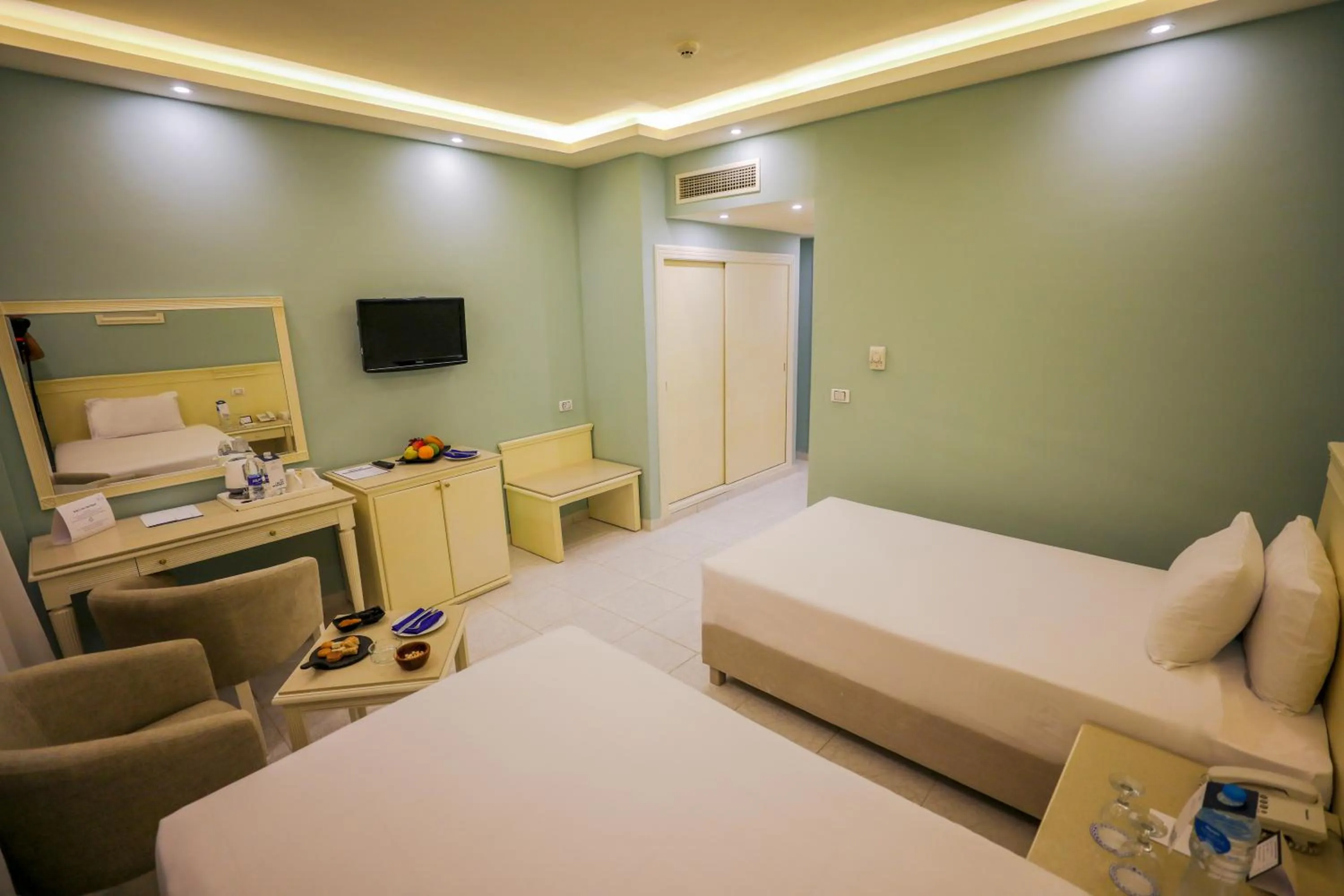 Photo of the whole room, Bed in Blend Club Aqua Resort