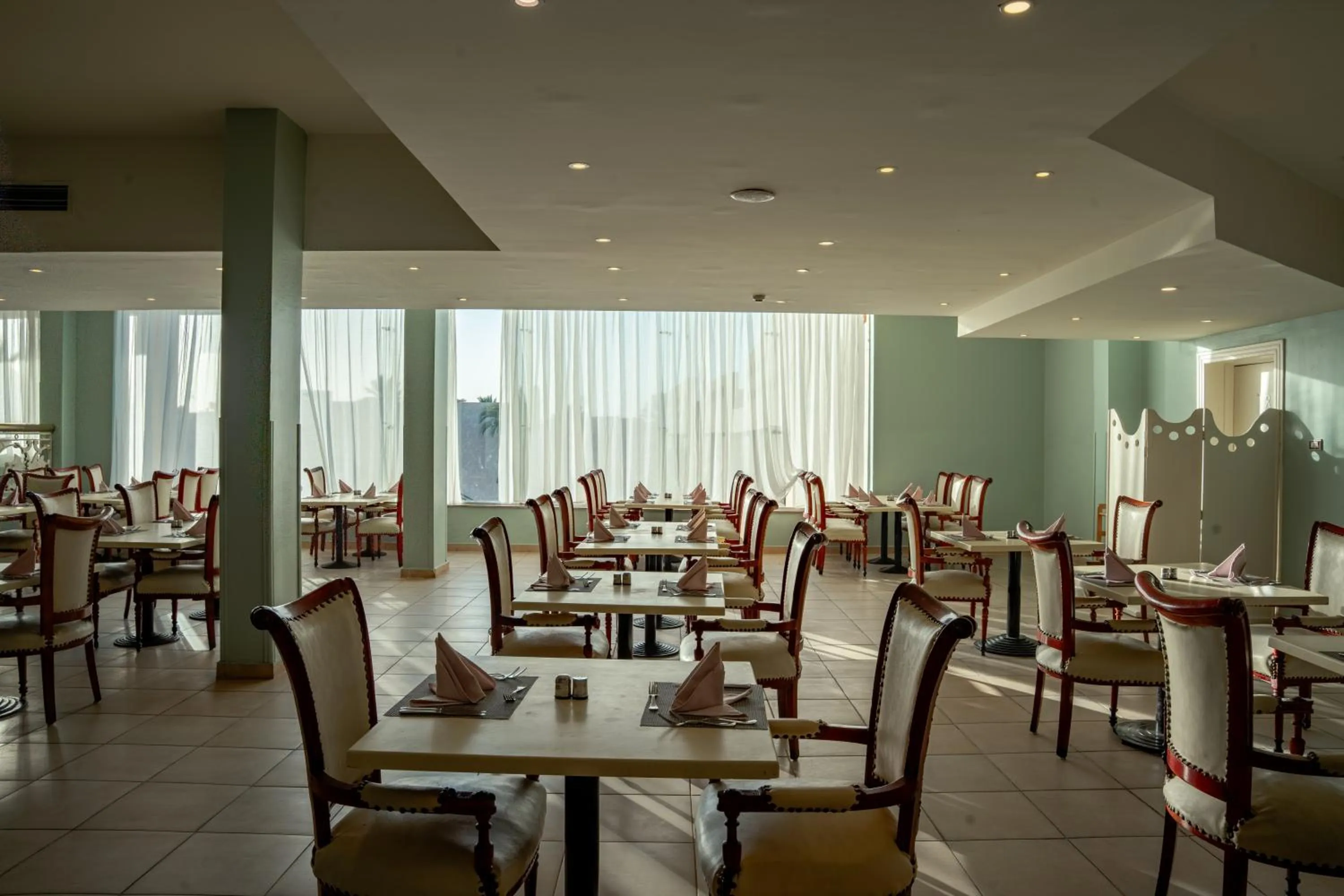 Restaurant/places to eat in Blend Club Aqua Resort