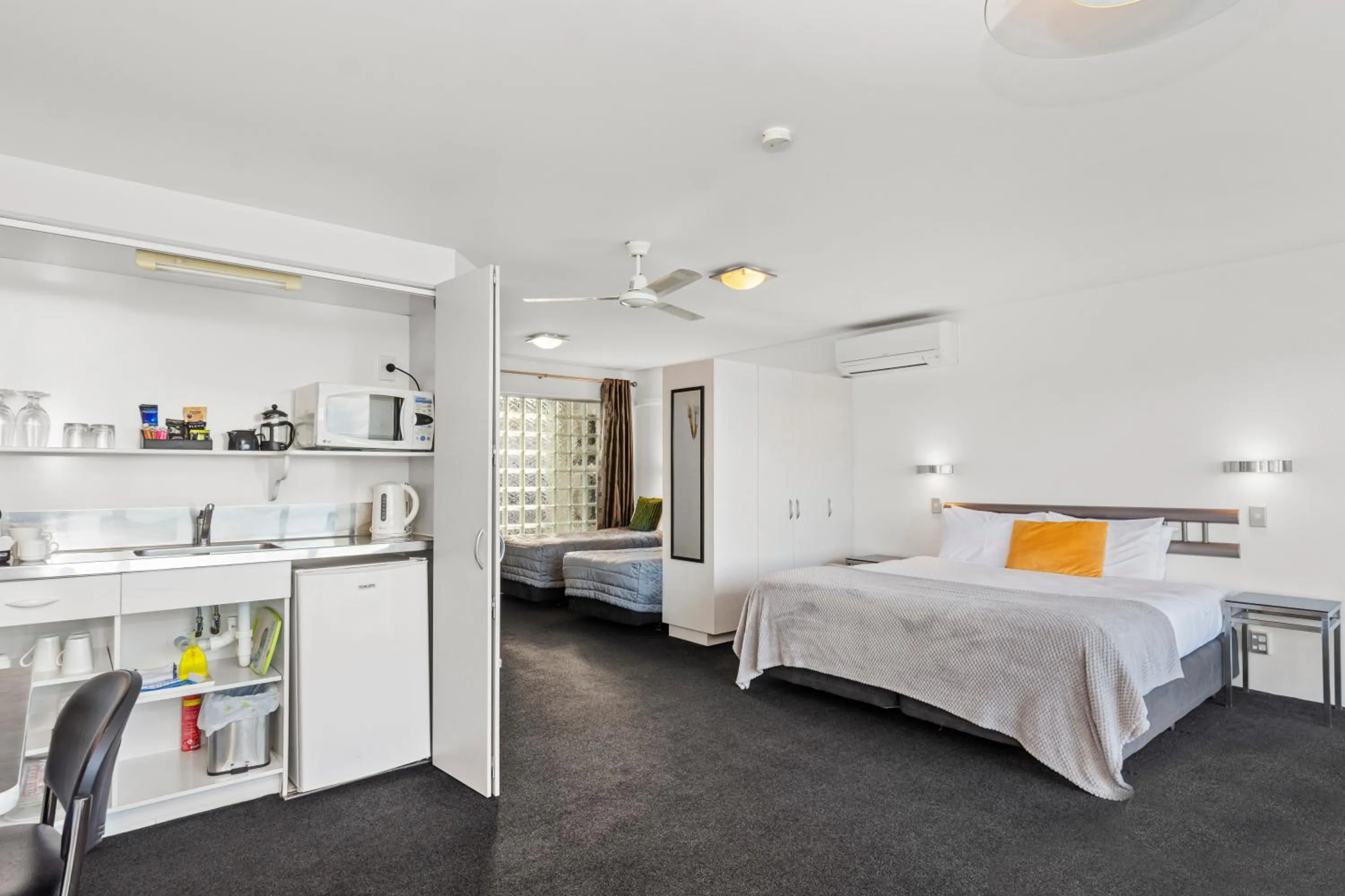 Bed in The Tauranga on the Waterfront