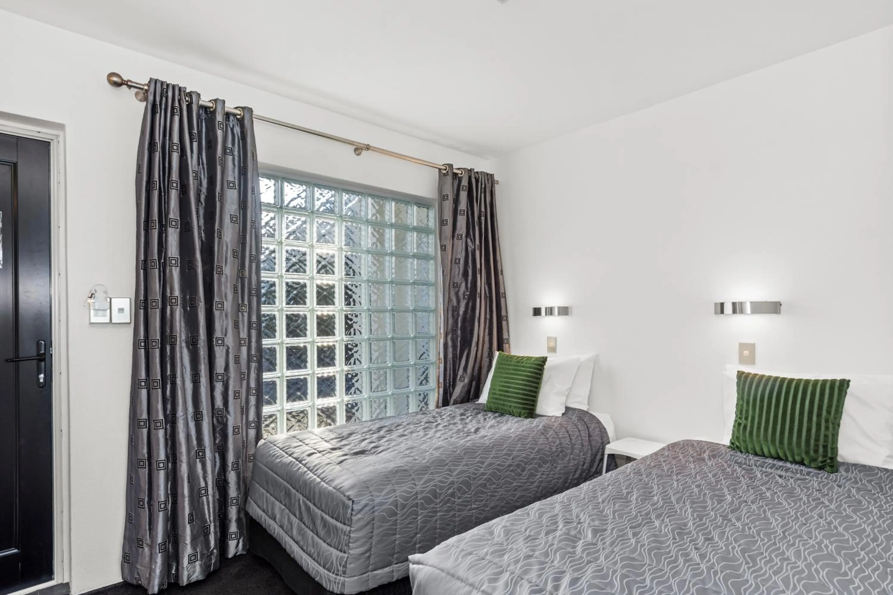 Bed in The Tauranga on the Waterfront