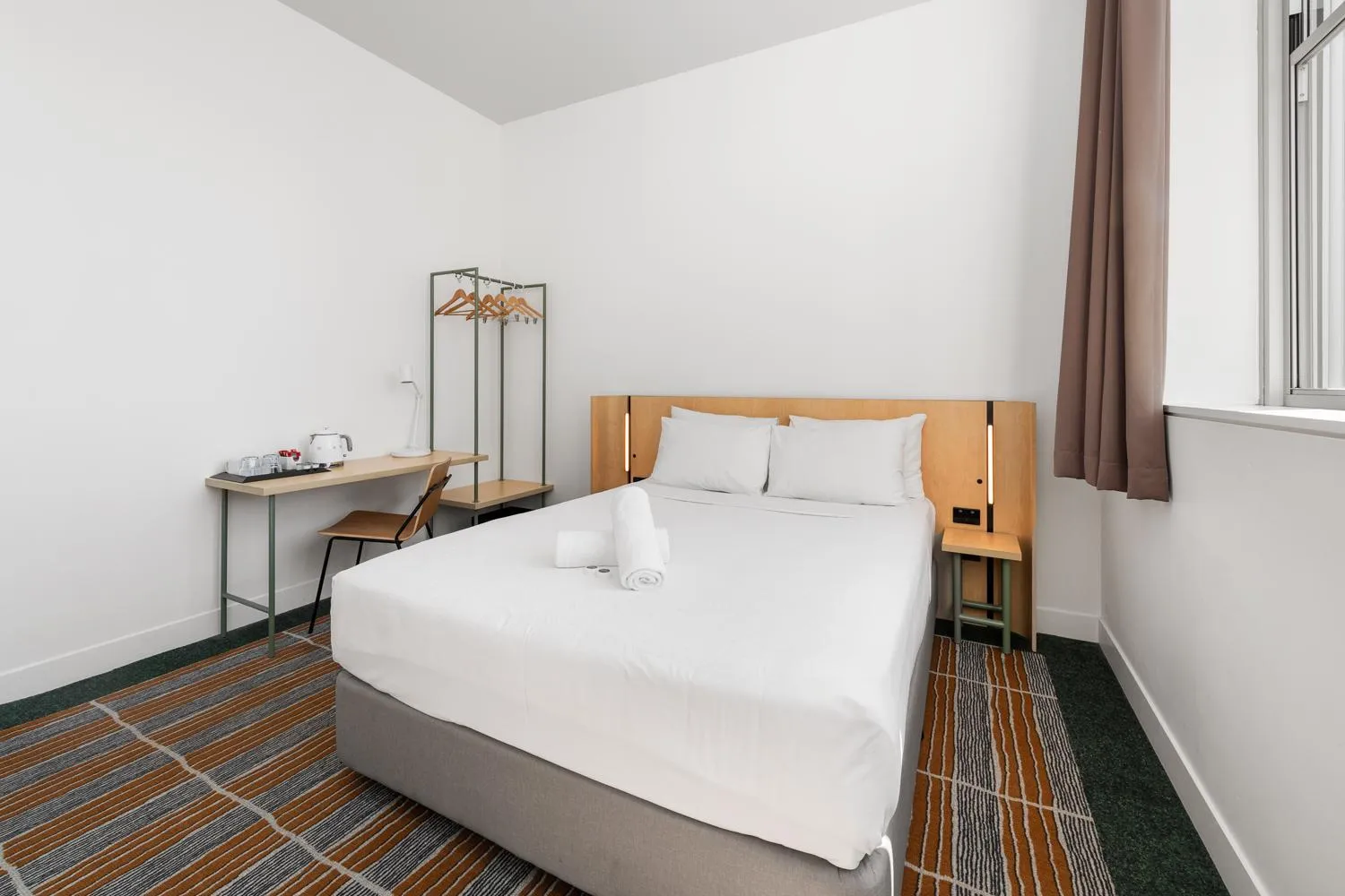 Bed in YHA Sydney Harbour