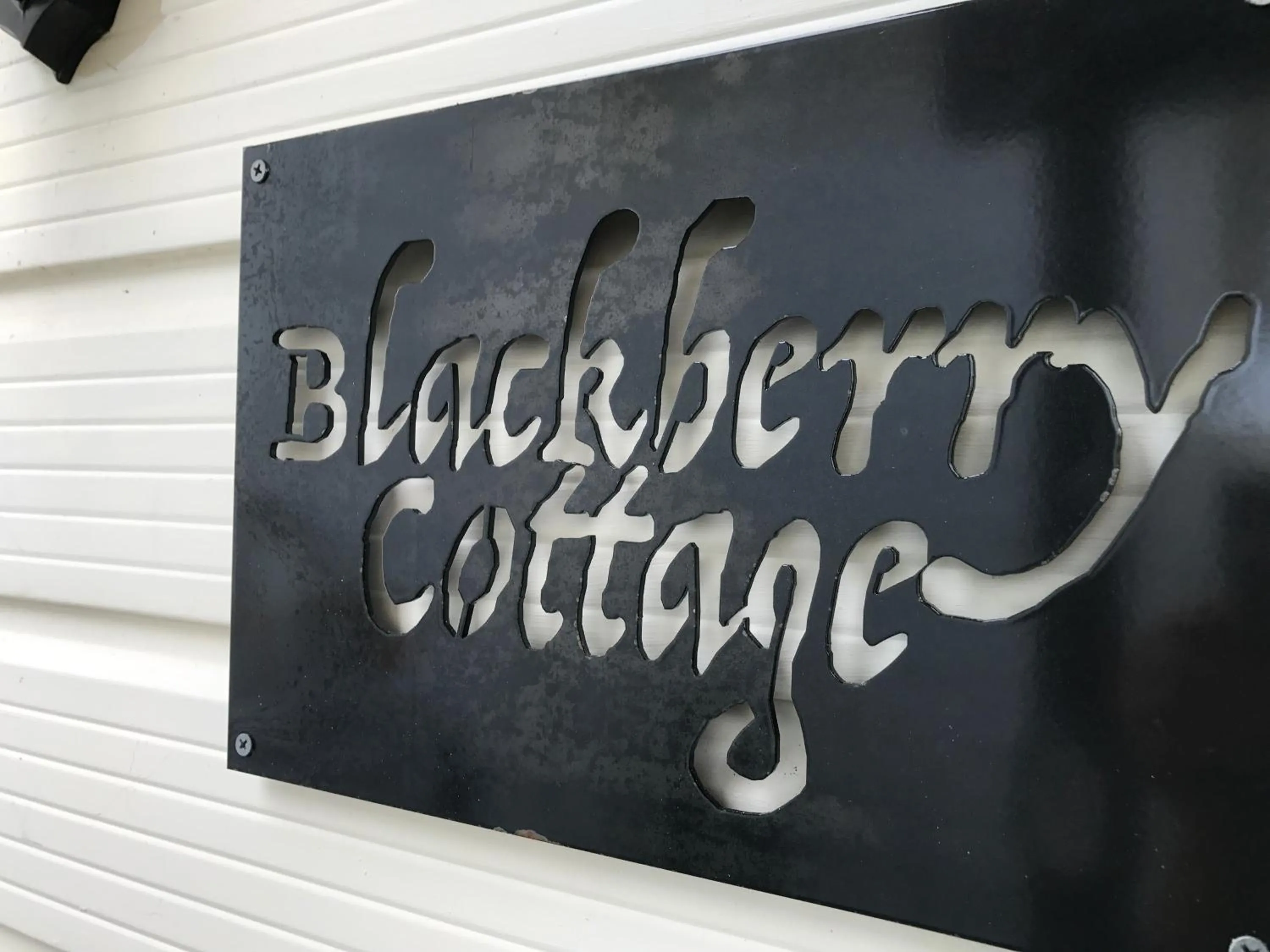 Facade/entrance in Cambridge Coach House