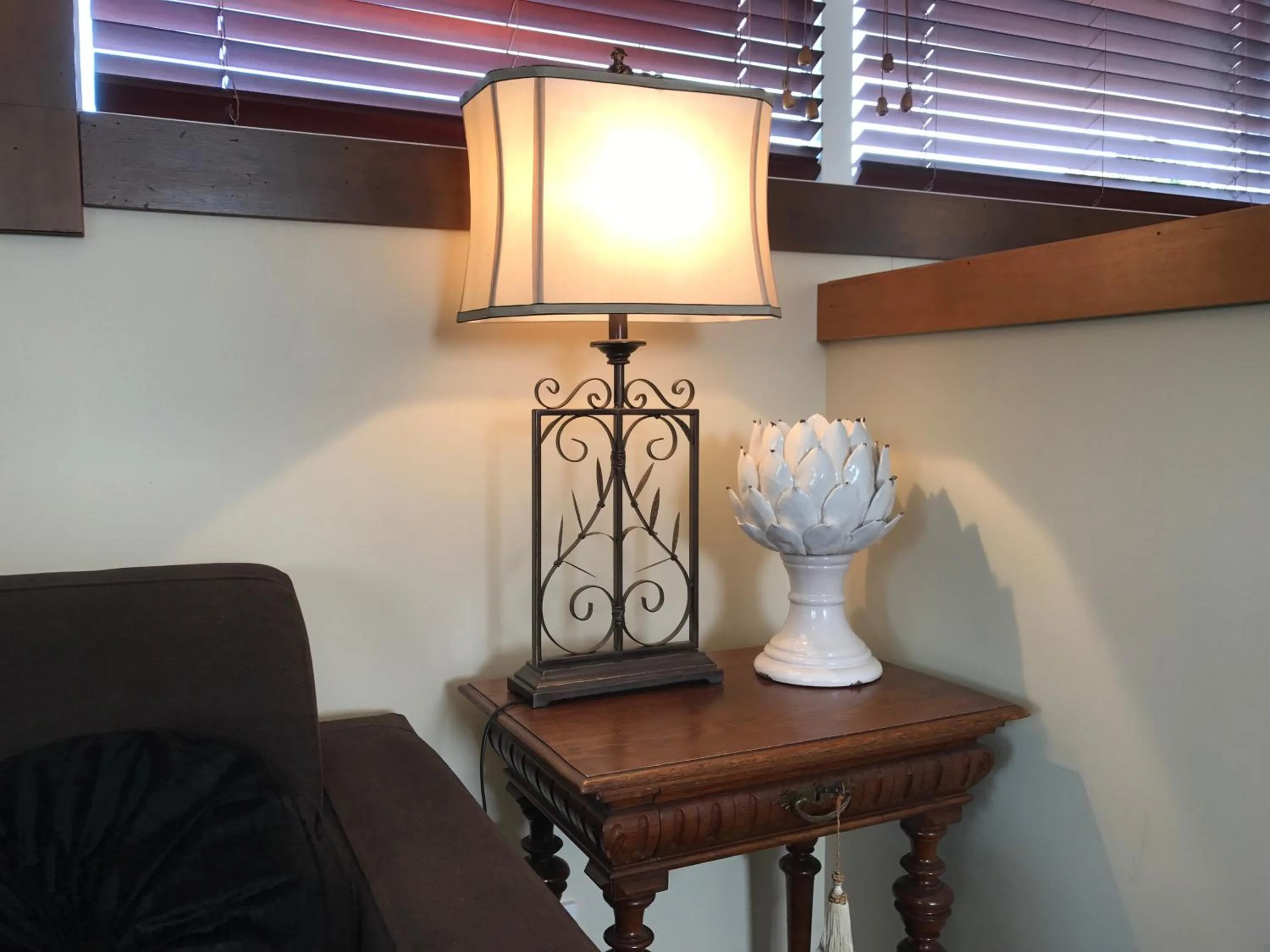 Decorative detail in Cambridge Coach House