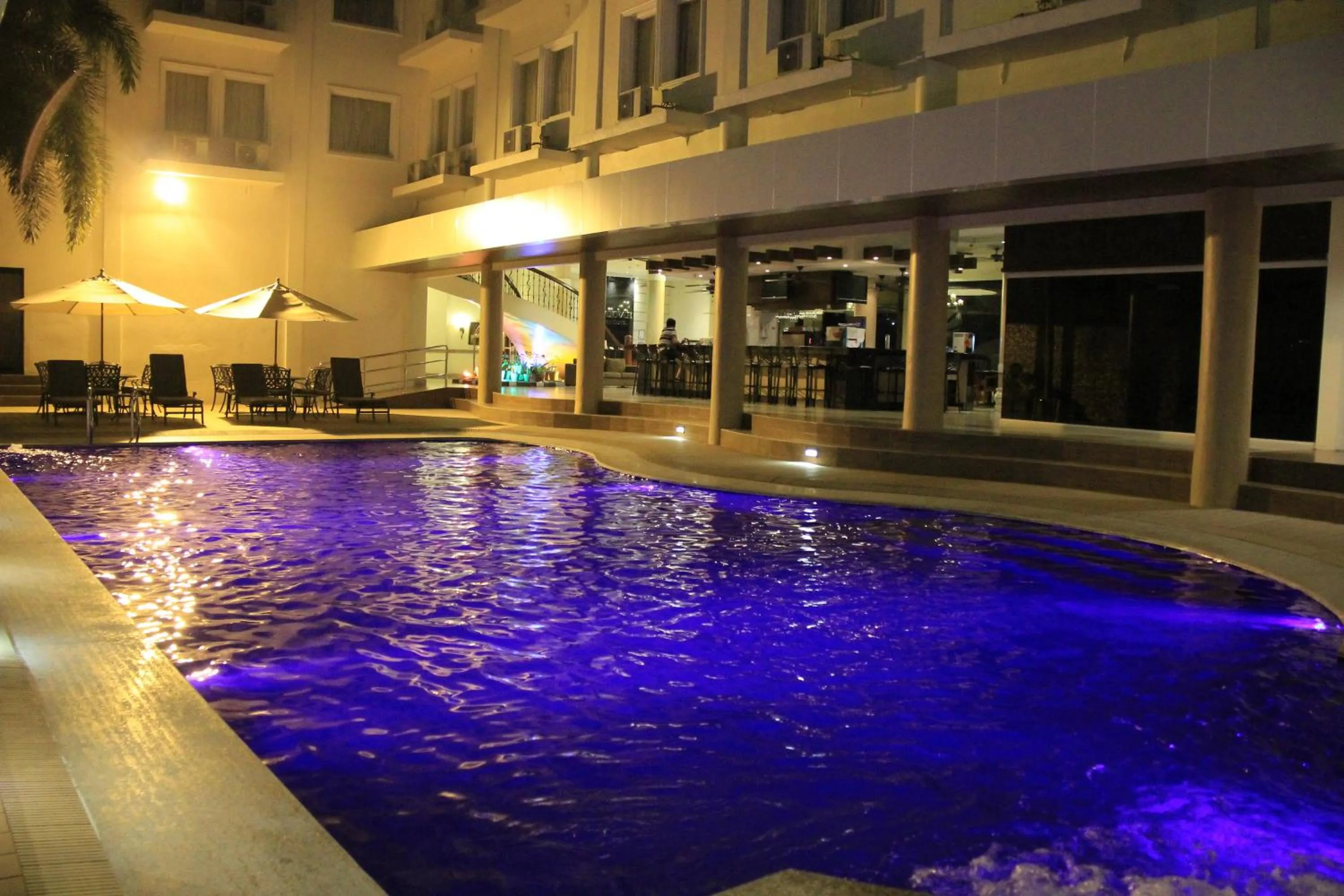 Swimming pool in Savannah Resort Hotel