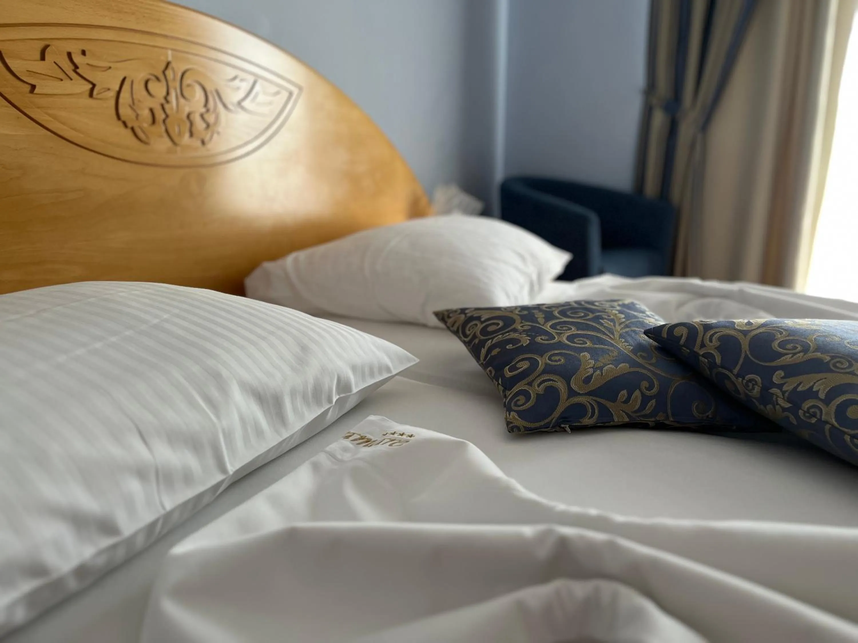 Bed in Hotel Miramare