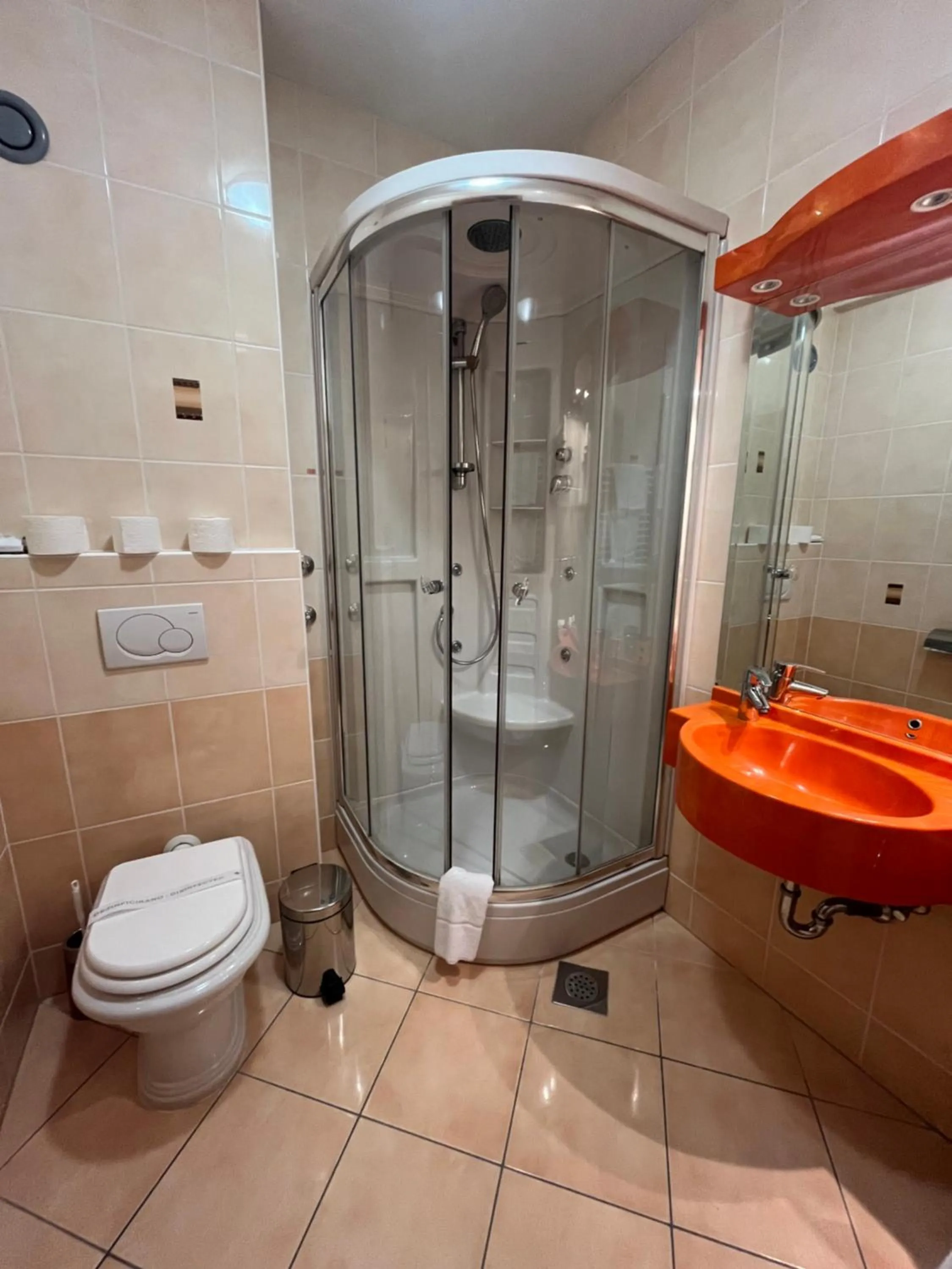 Toilet in Hotel Miramare