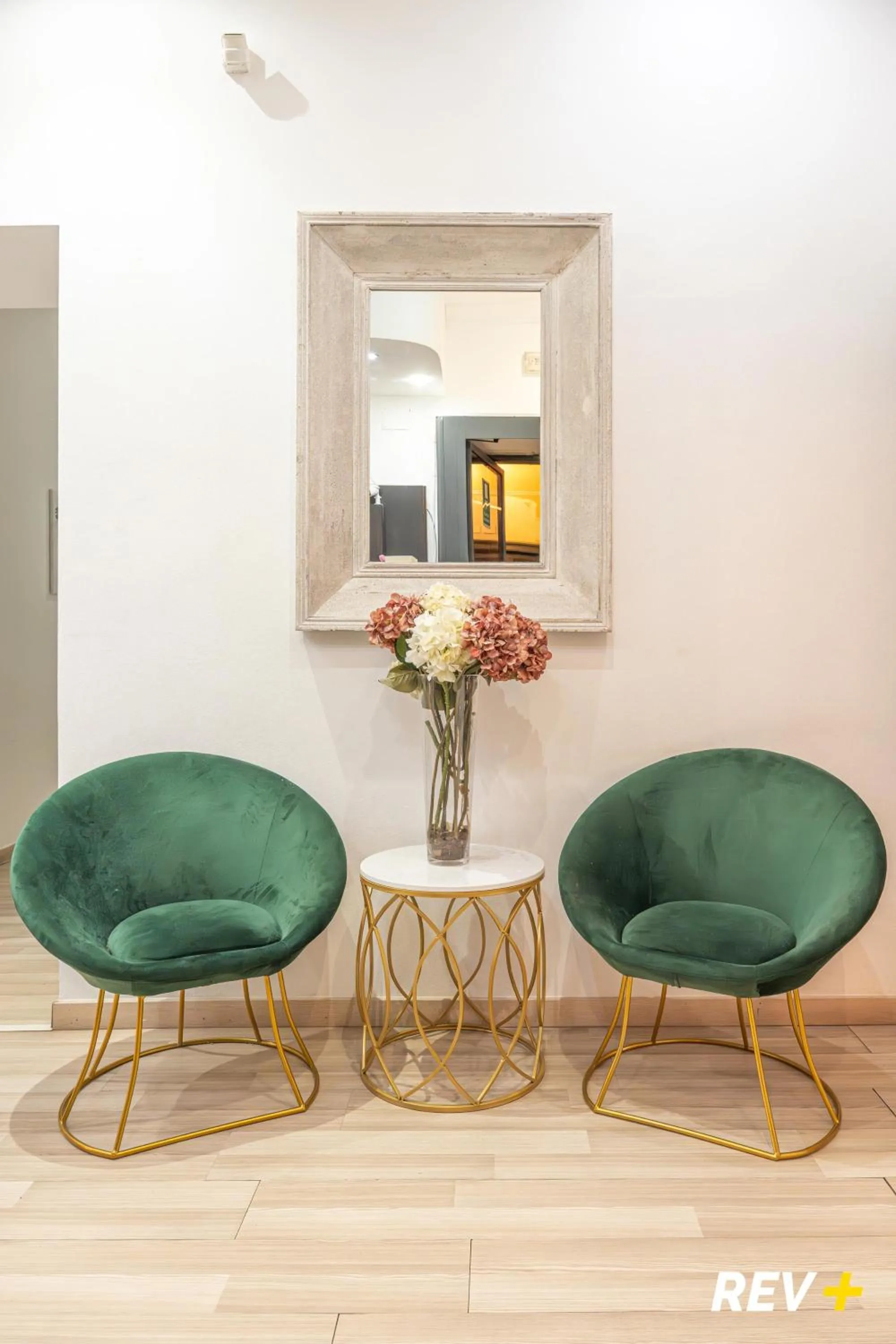 Lobby or reception in New Inn