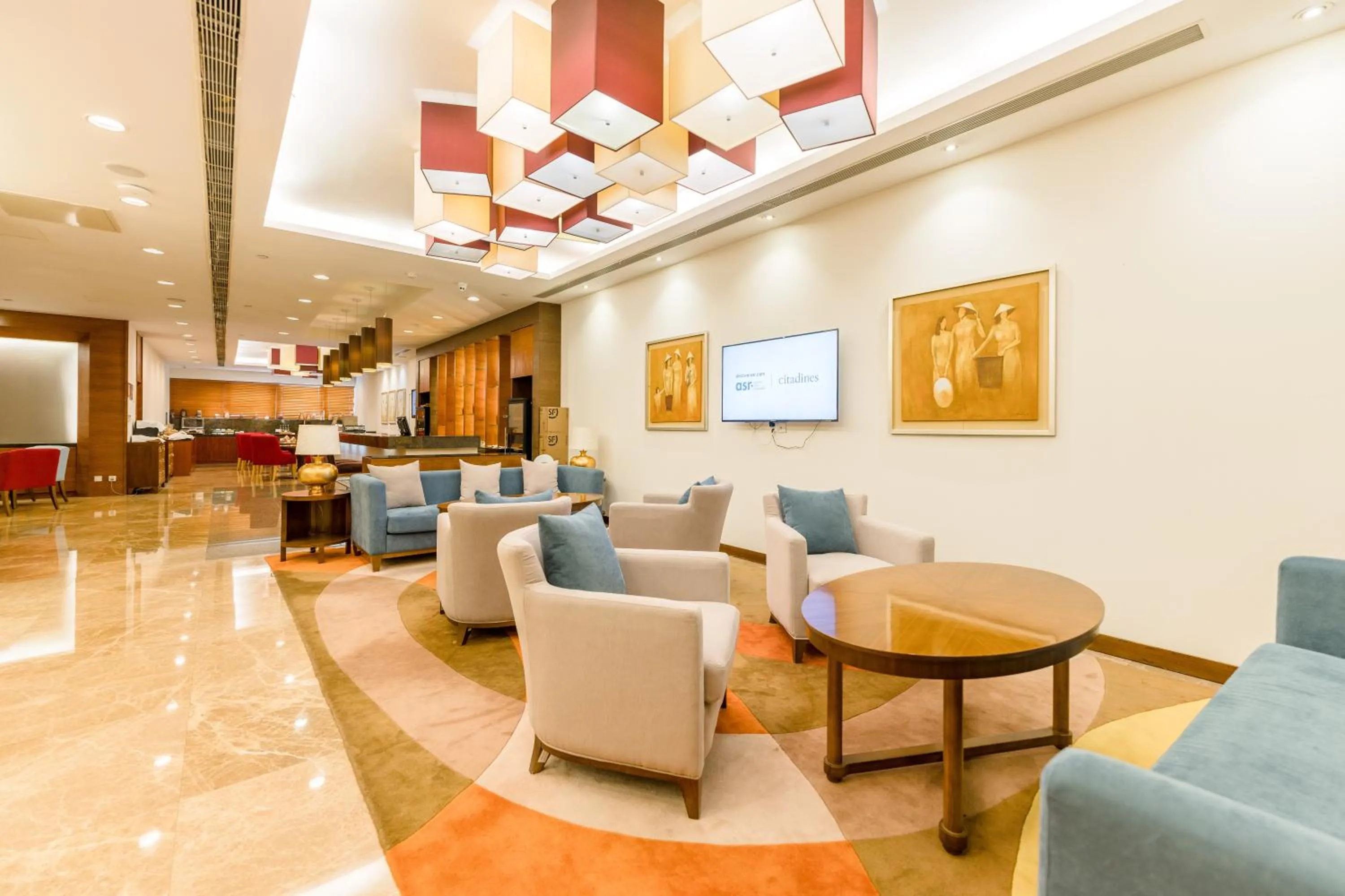 Breakfast in Oakwood Residence Shanghai