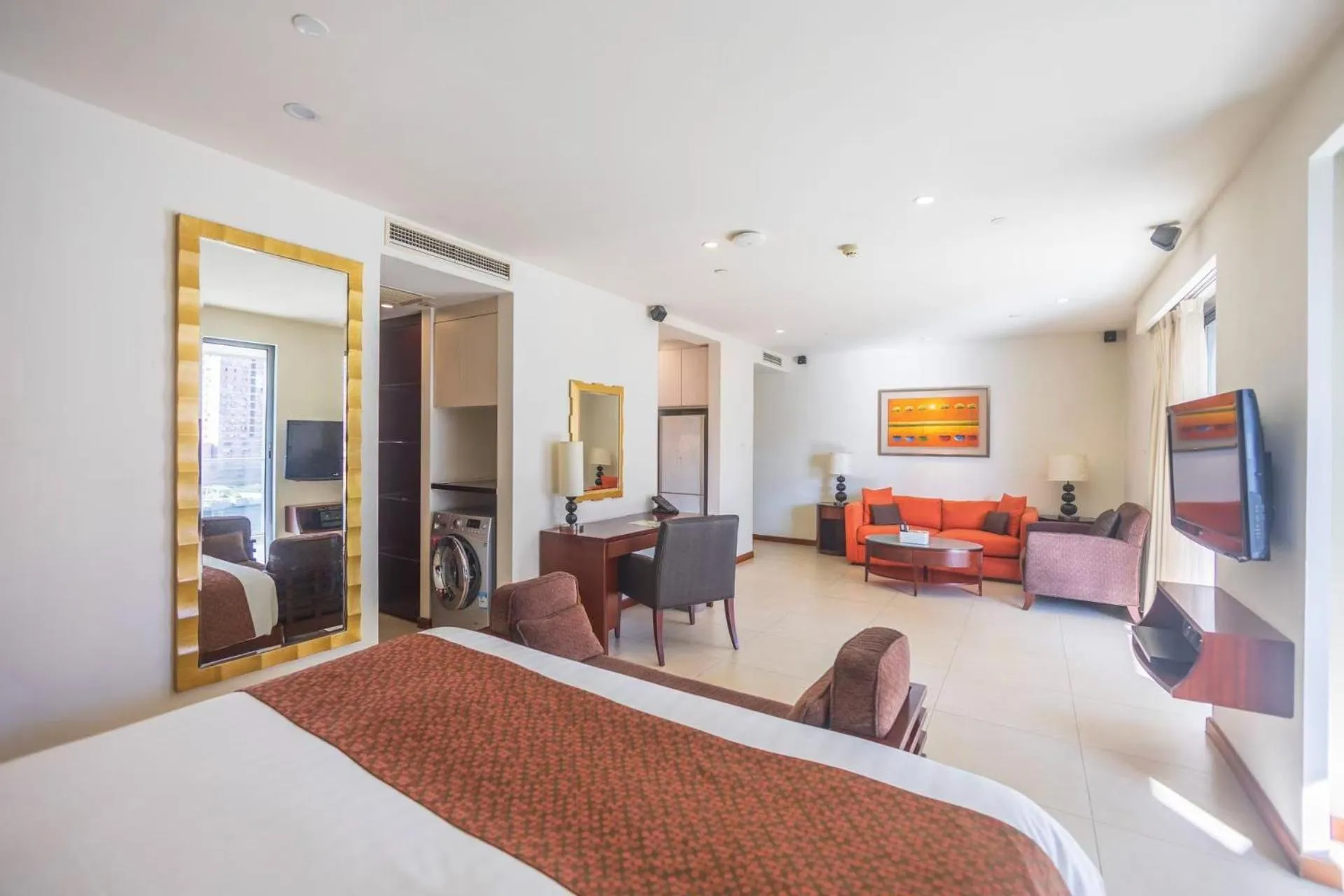 Seating area, Bed in Oakwood Residence Shanghai