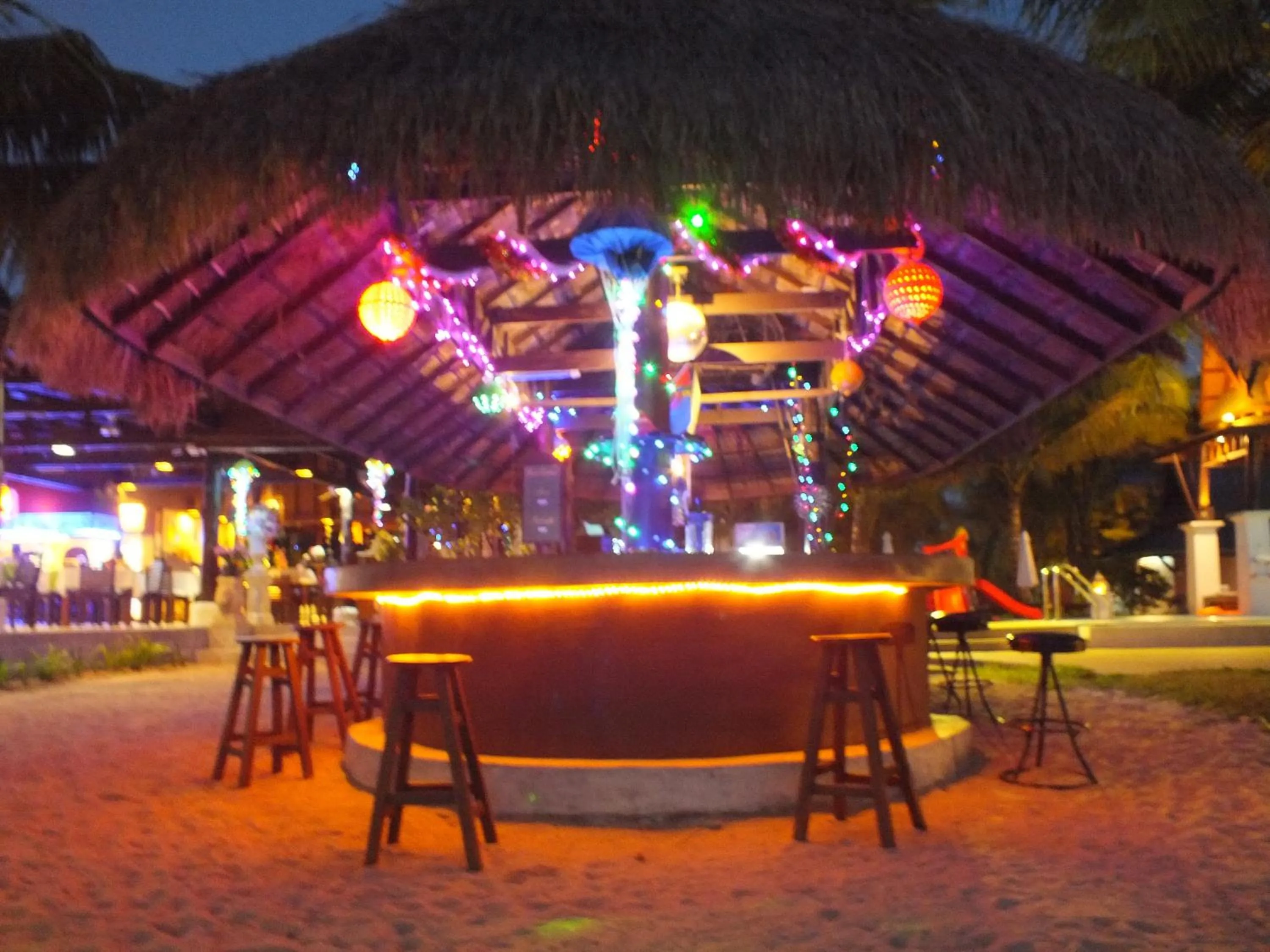 Restaurant/places to eat in C&N Kho Khao Beach Resort - SHA Plus