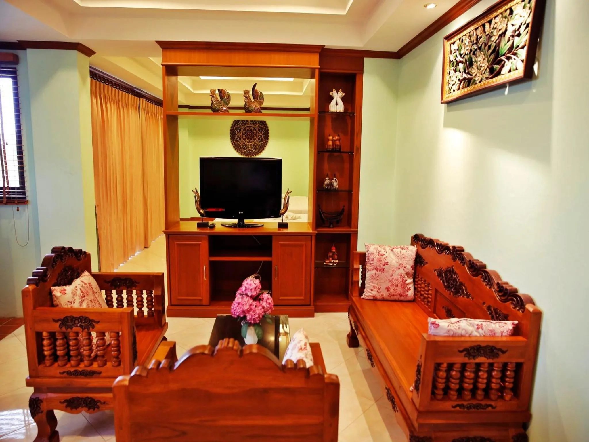 Property building in Baan SS Karon