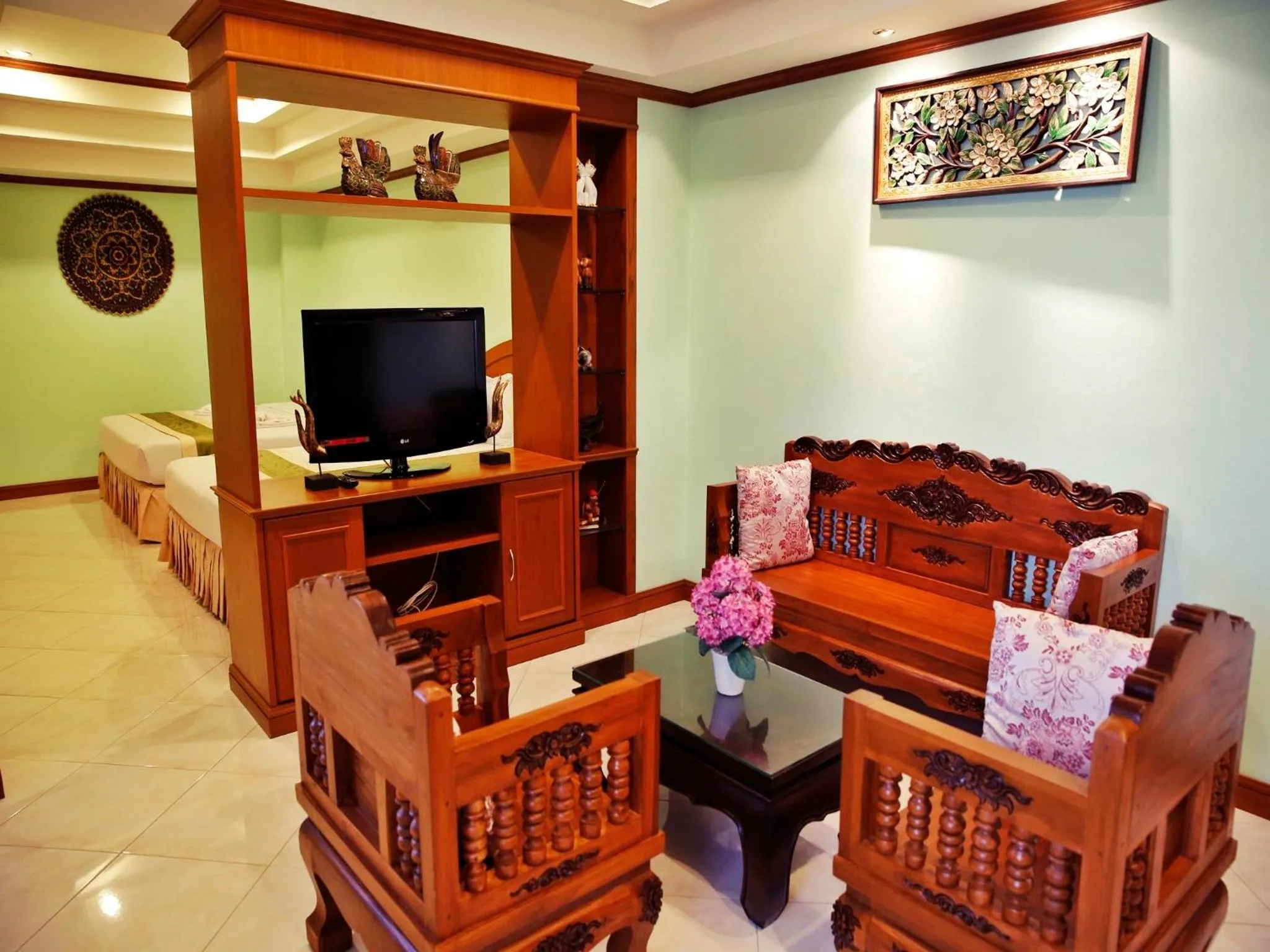 Property building in Baan SS Karon