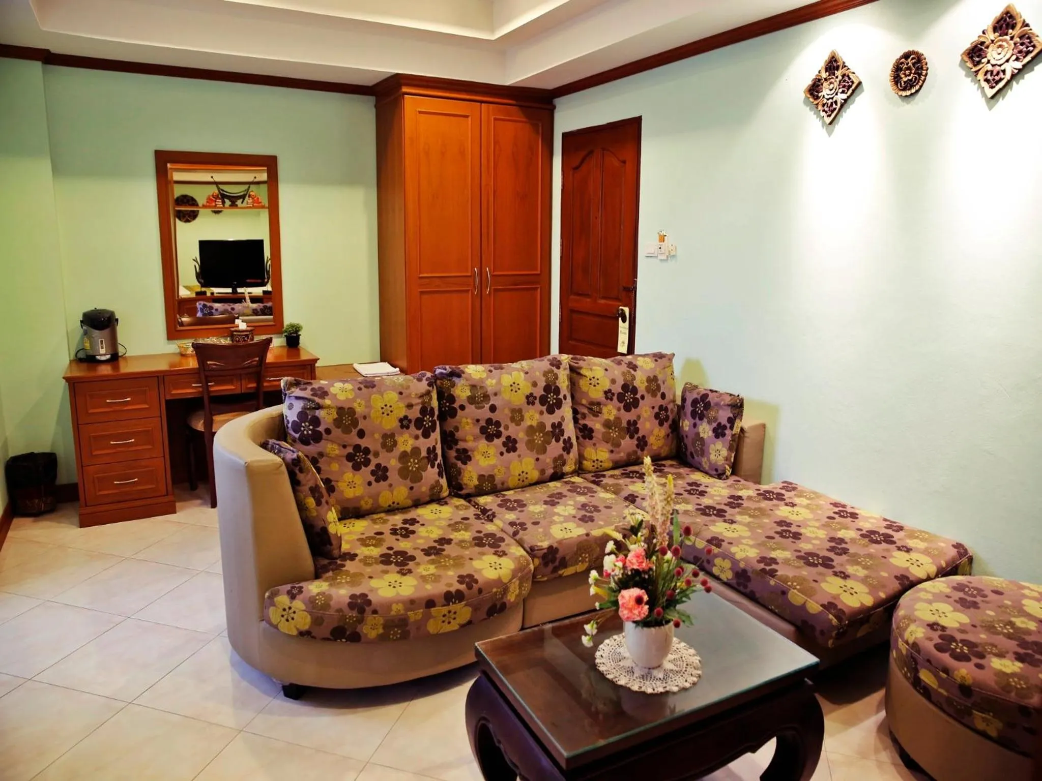 Property building in Baan SS Karon