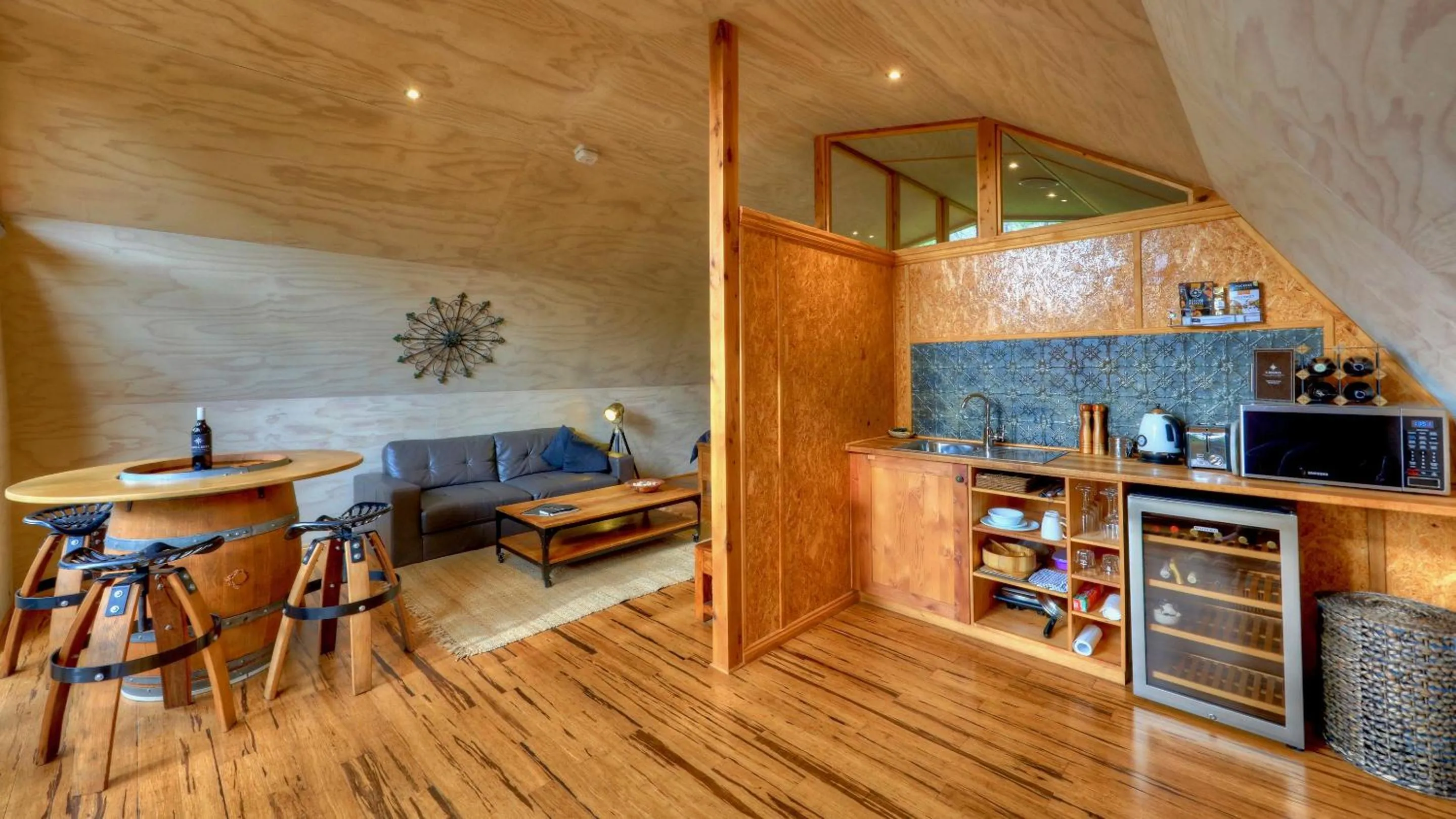 43 Degrees Bruny Island