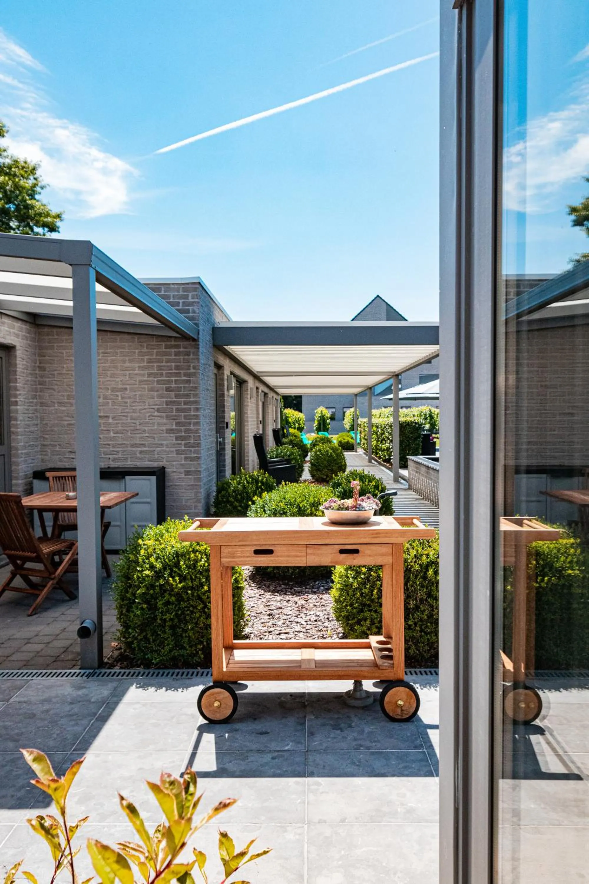 Garden in Abalona Hotel & Apartments