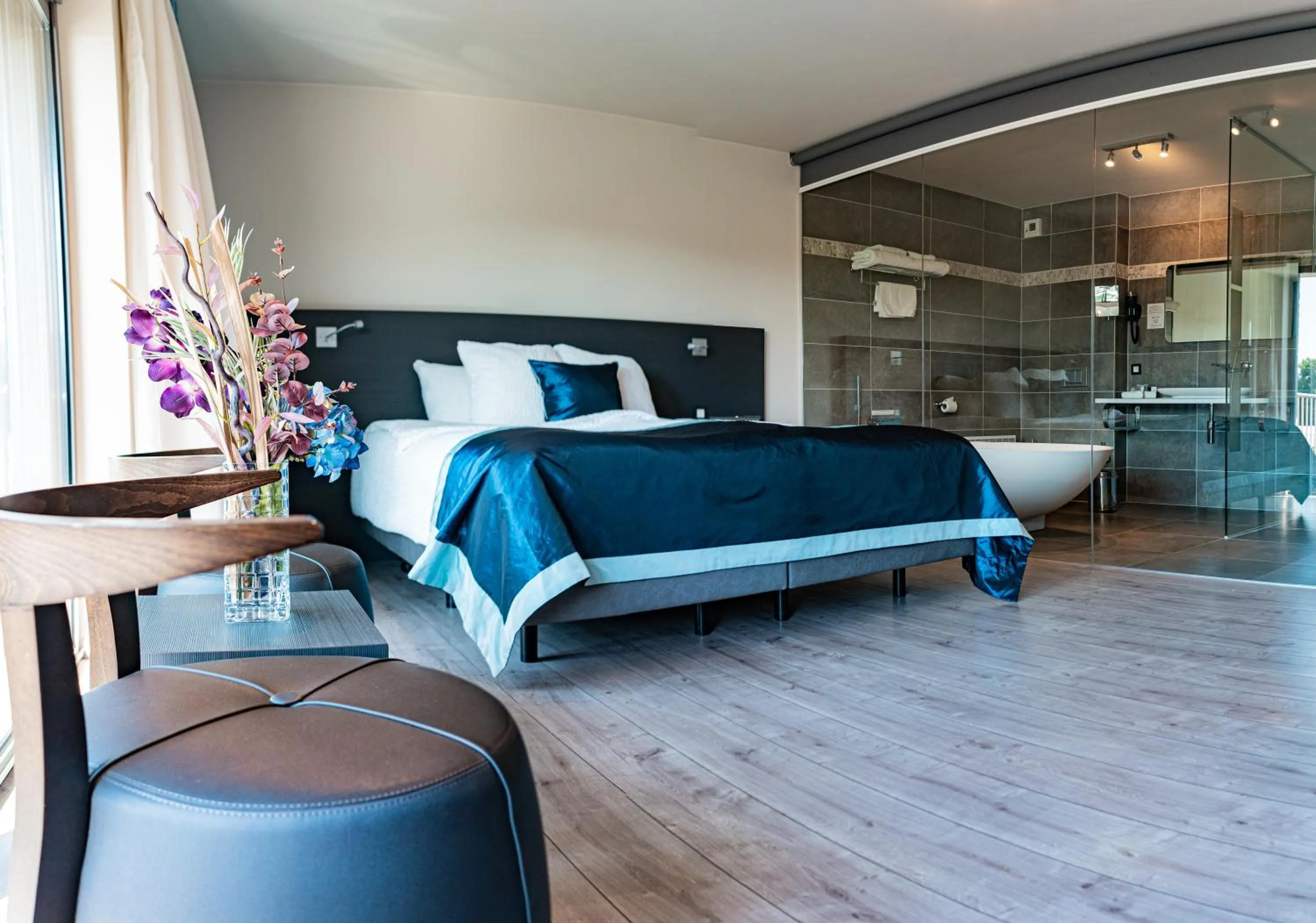 Photo of the whole room, Bed in Abalona Hotel & Apartments