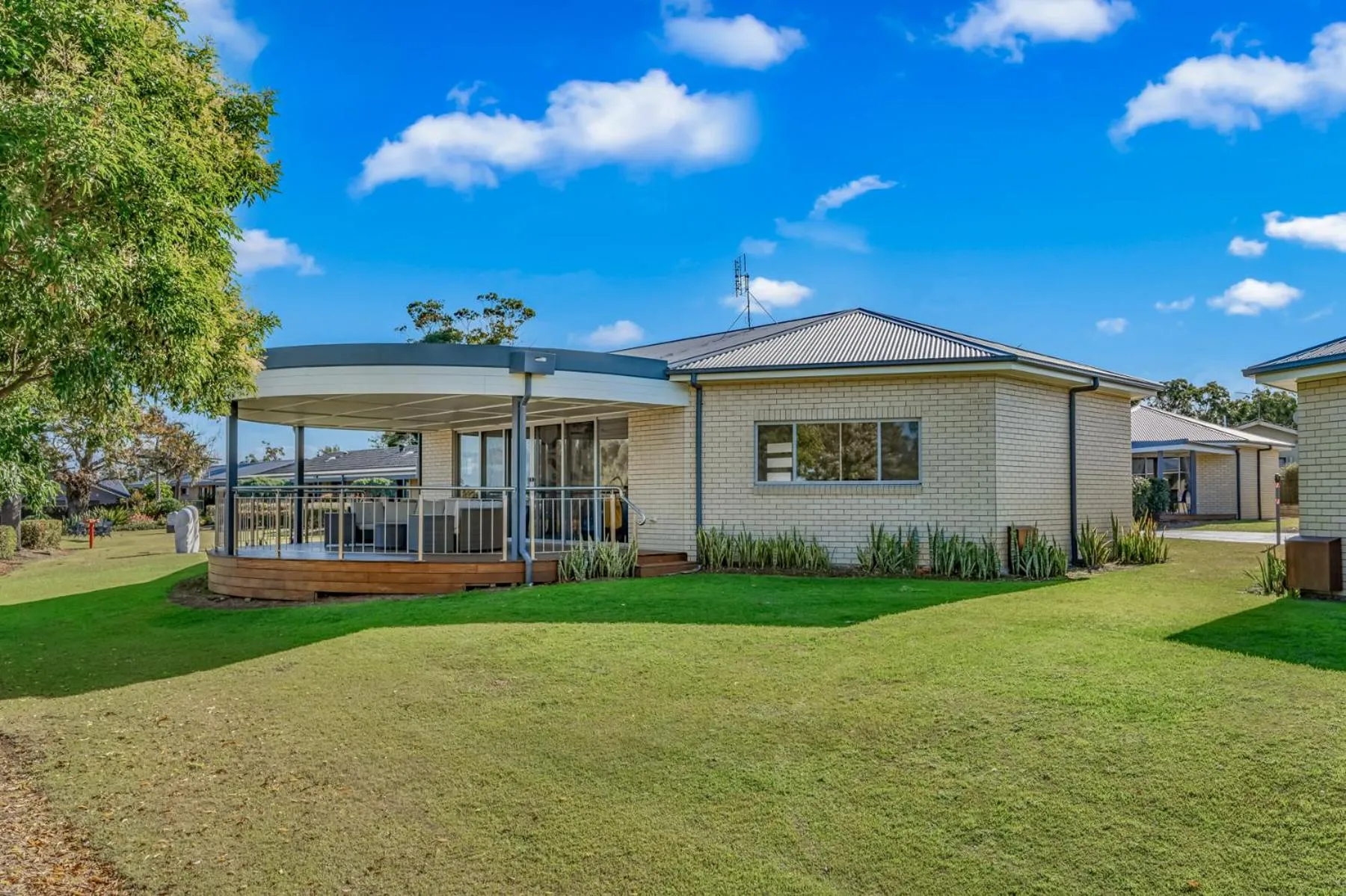 Property building in Hunter Oasis