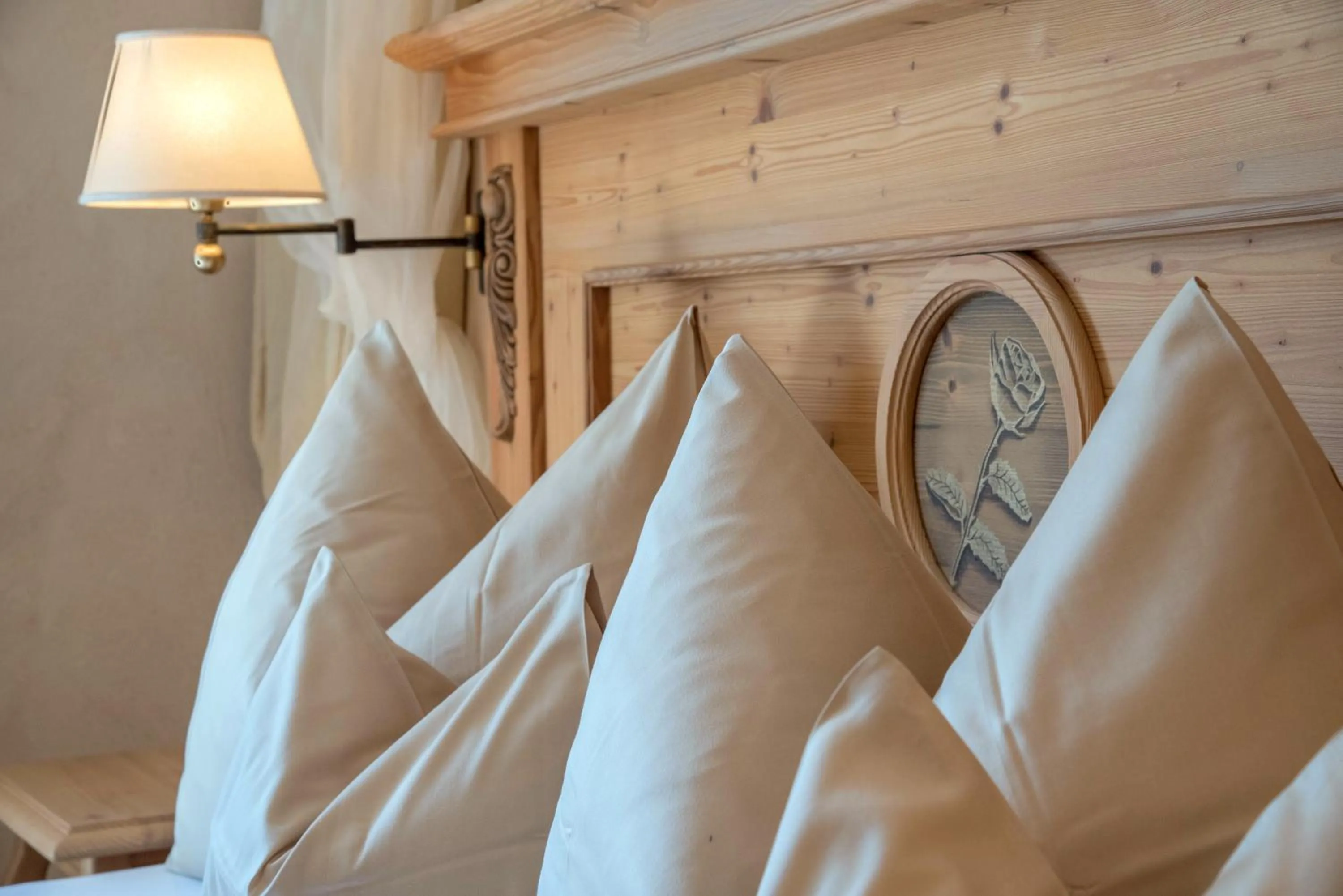 Decorative detail, Bed in Hotel Alpenblick Zillertal