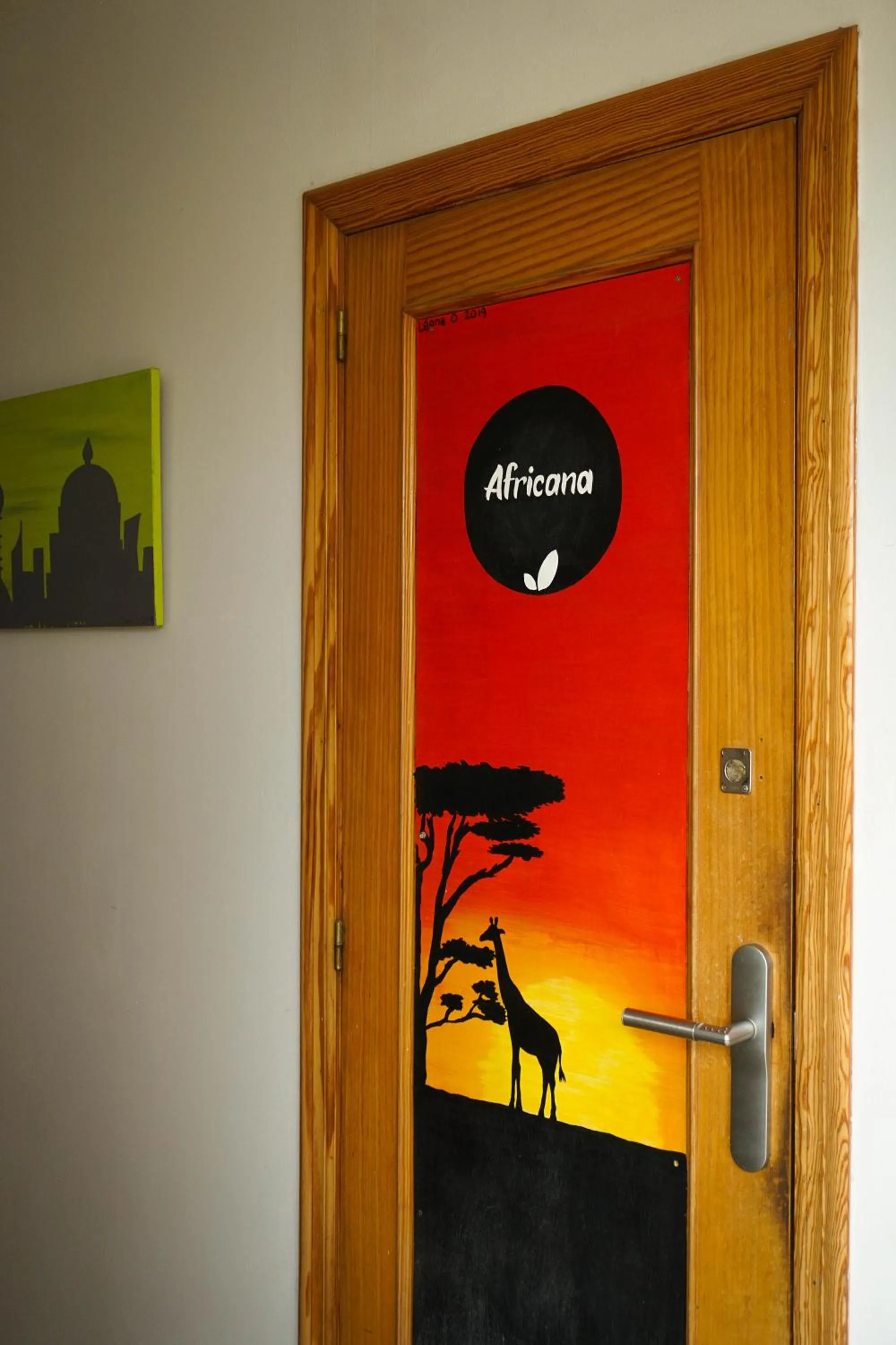 Property logo or sign in La Casa Verde