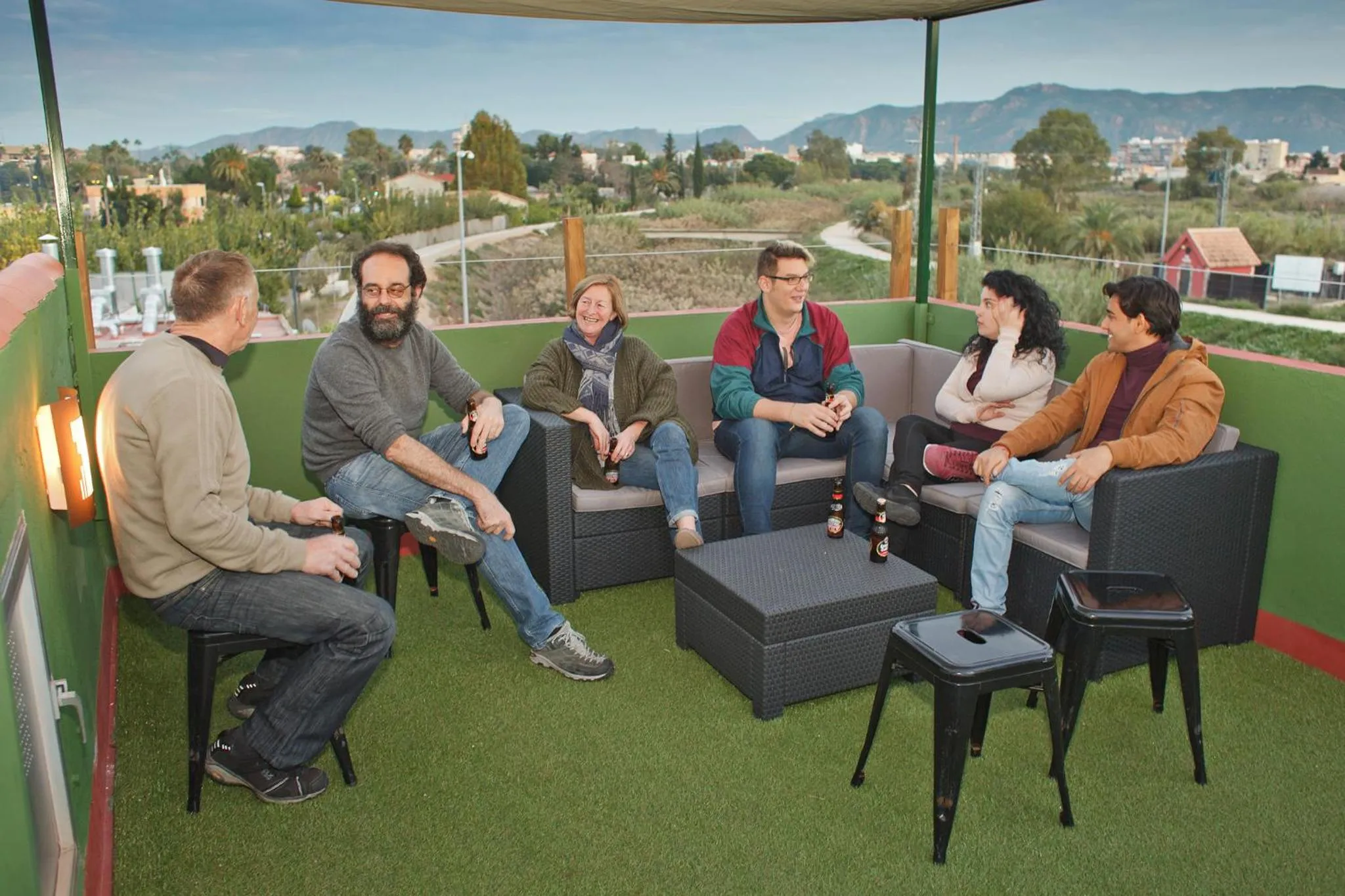 People in La Casa Verde