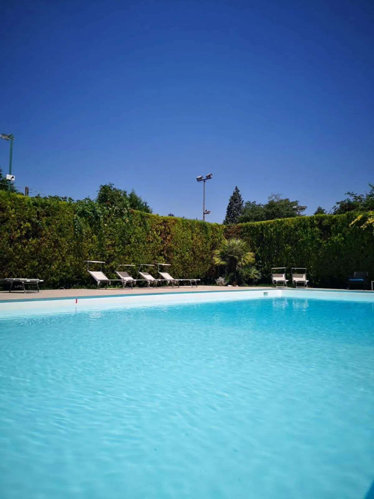 Swimming pool in Albergo Zoello Je Suis
