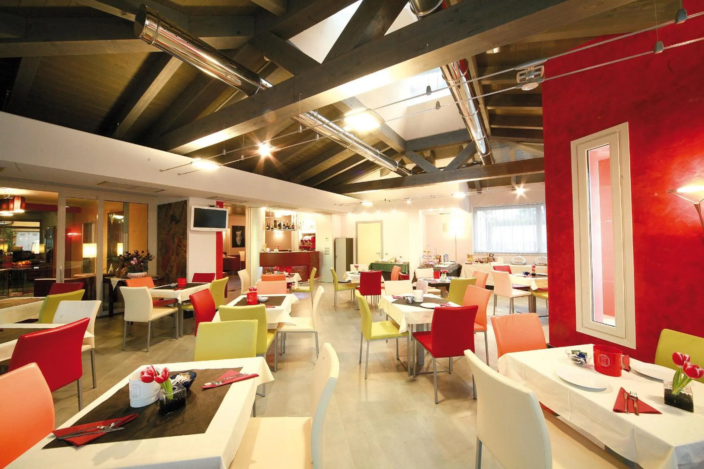 Restaurant/places to eat in Albergo Zoello Je Suis