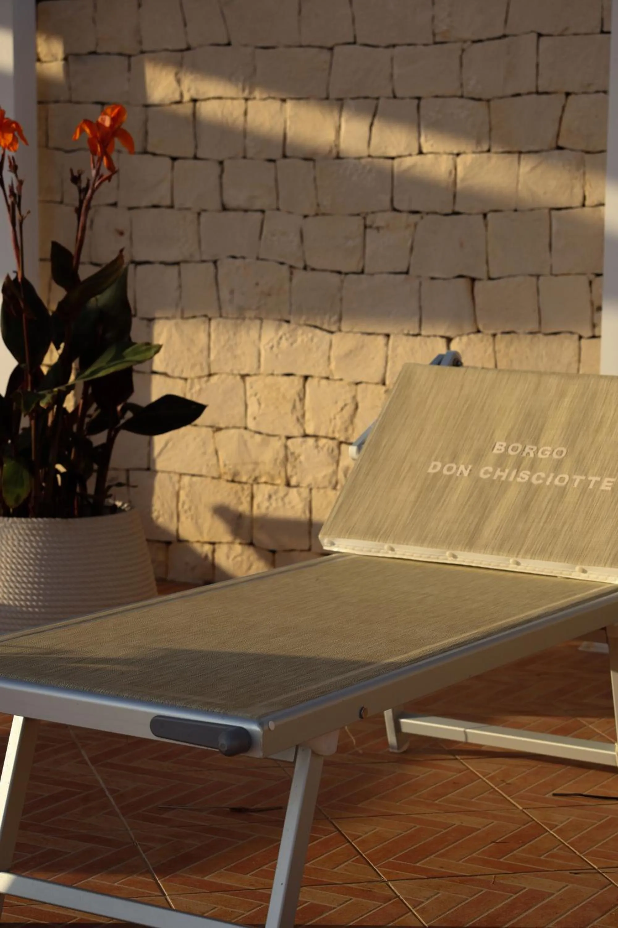 Swimming pool in Hotel Borgo Don Chisciotte