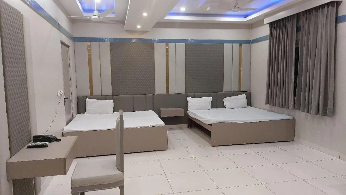 Bed in Hotel Rajshree