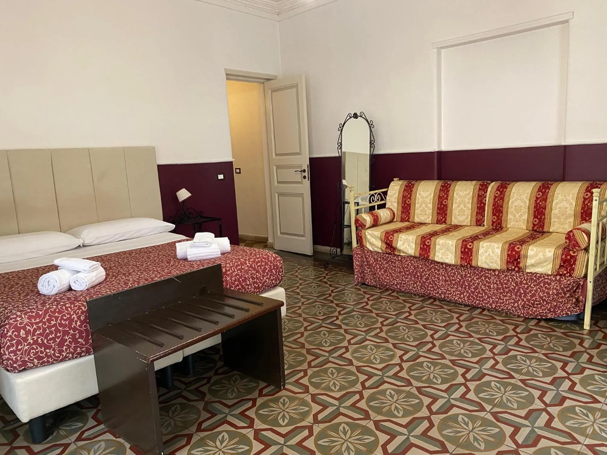 Photo of the whole room, Bed in Il Gattopardo House