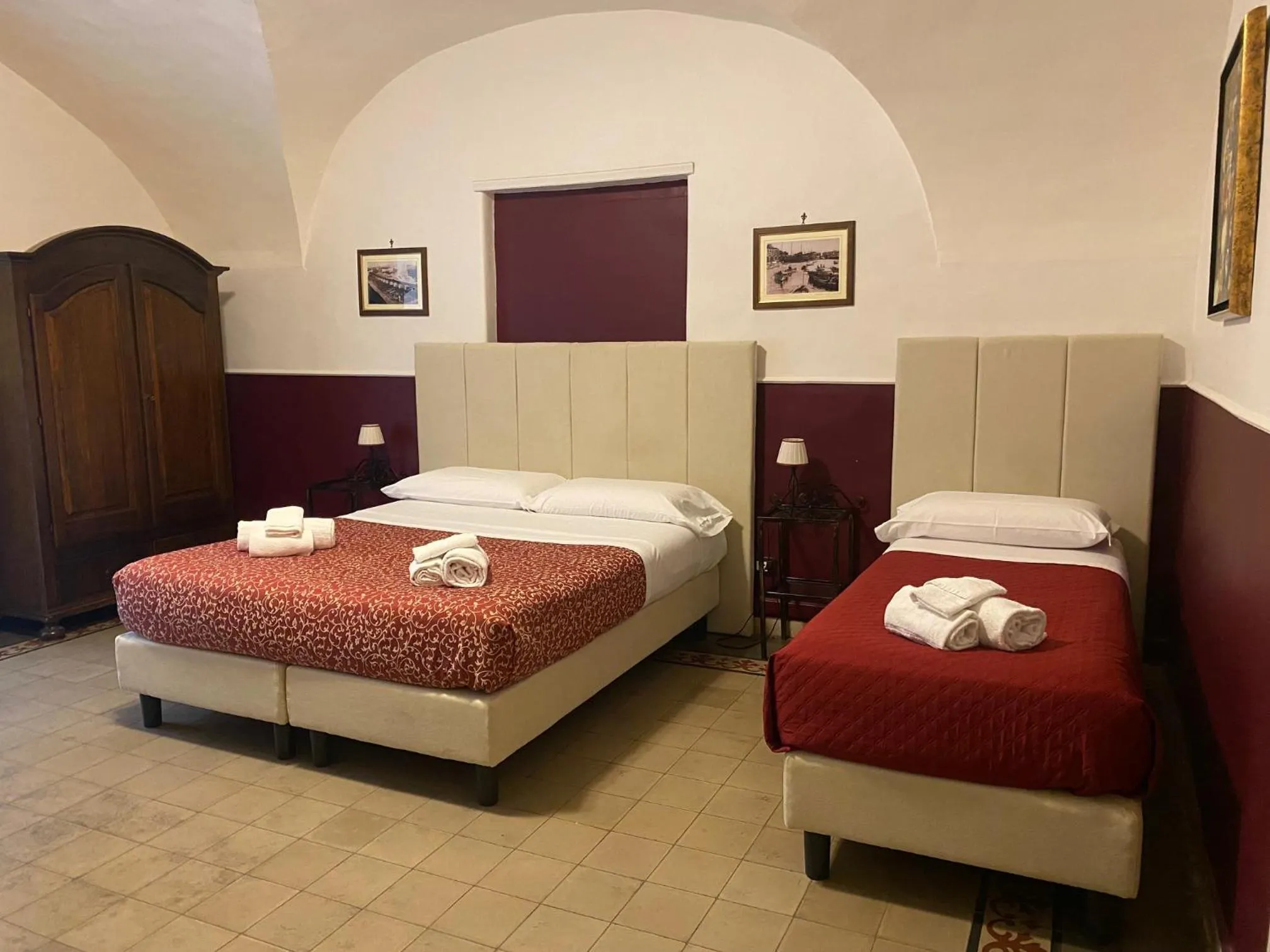 Photo of the whole room, Bed in Il Gattopardo House