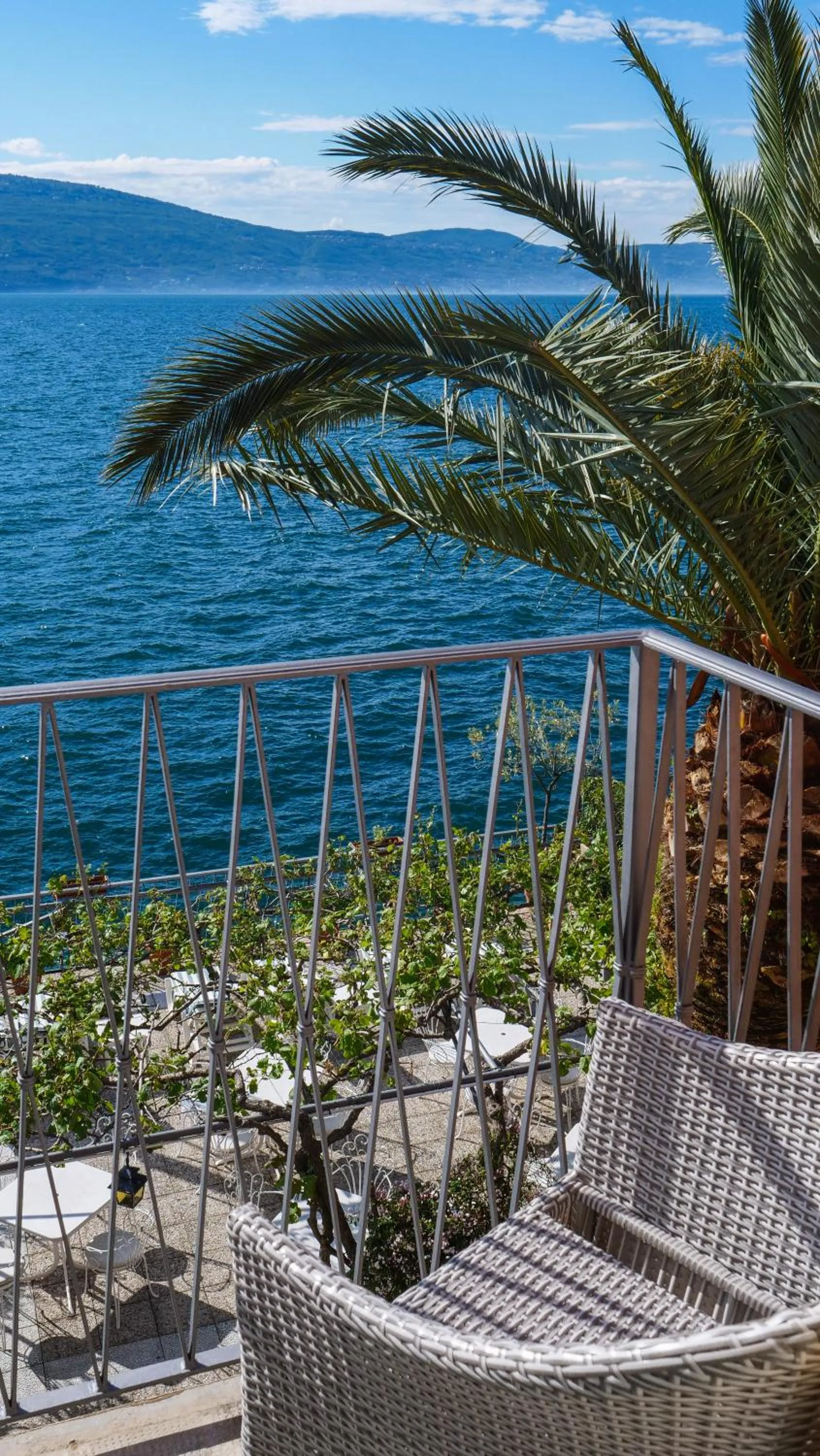 Lake view in Hotel Du Lac