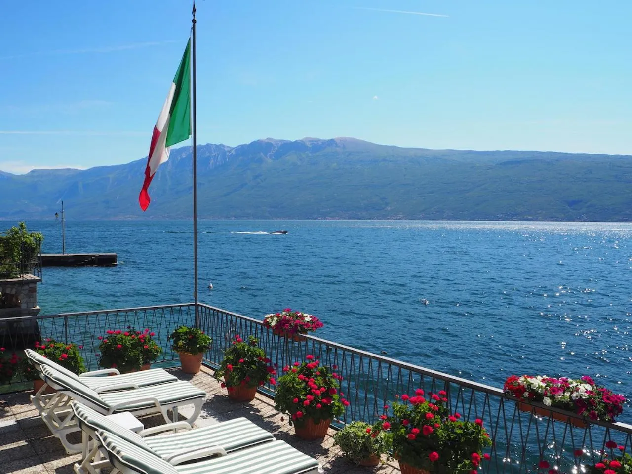 Balcony/Terrace in Hotel Du Lac