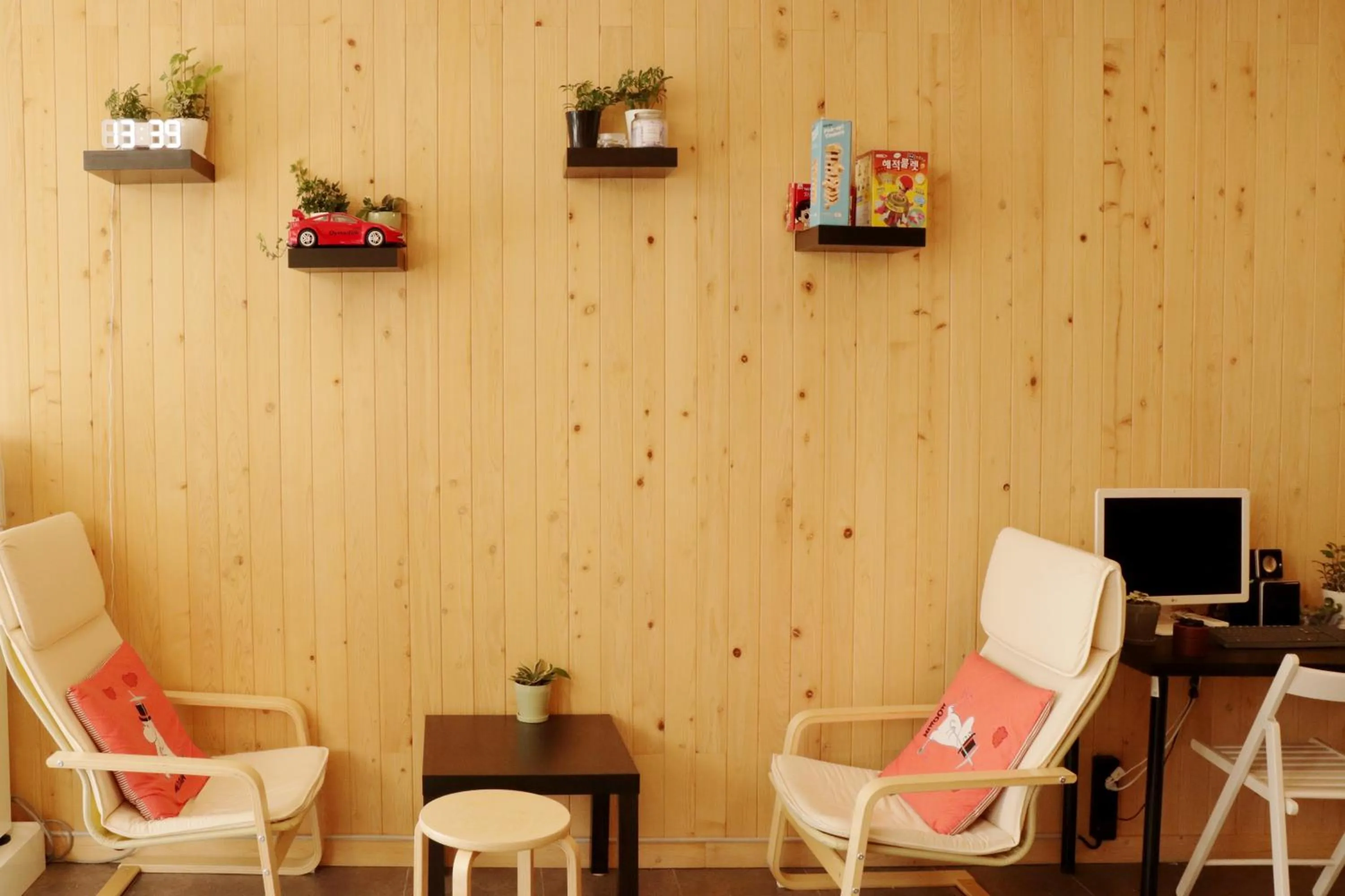 Area and facilities, TV/Entertainment Center in Ora Stay Hotel