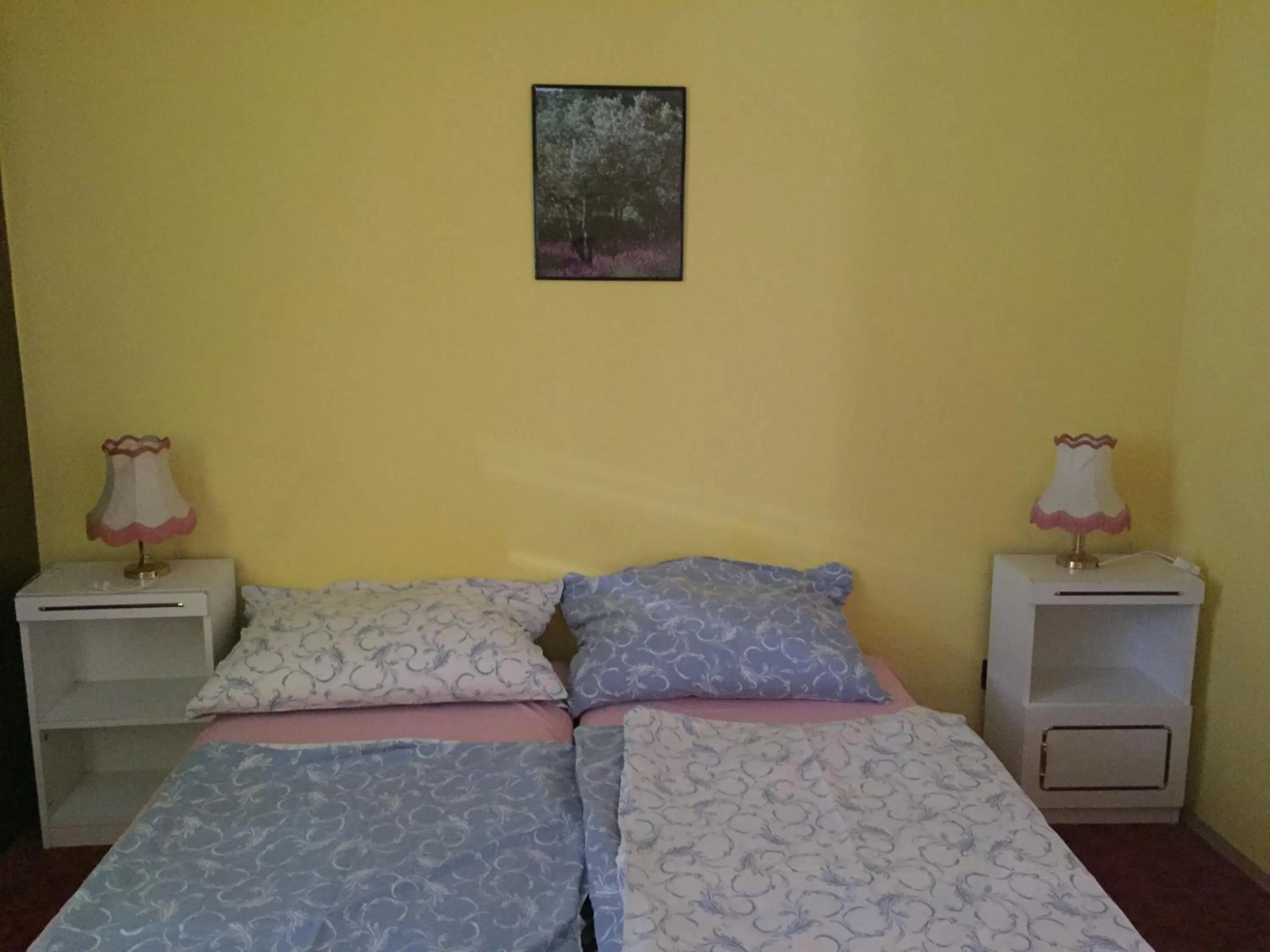 Bed in Pálma Apartmanház Siófok