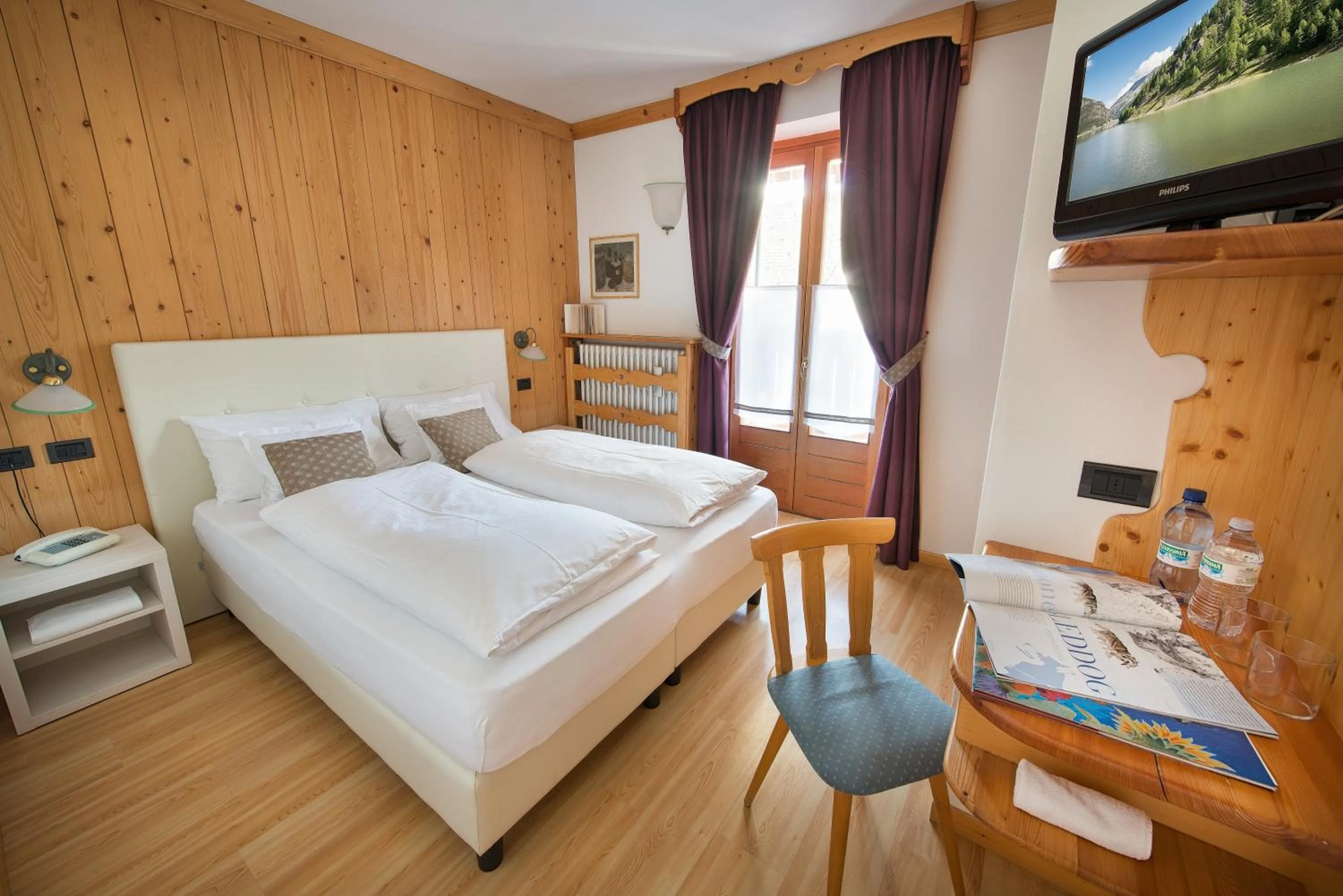 Photo of the whole room, Bed in Hotel Posta