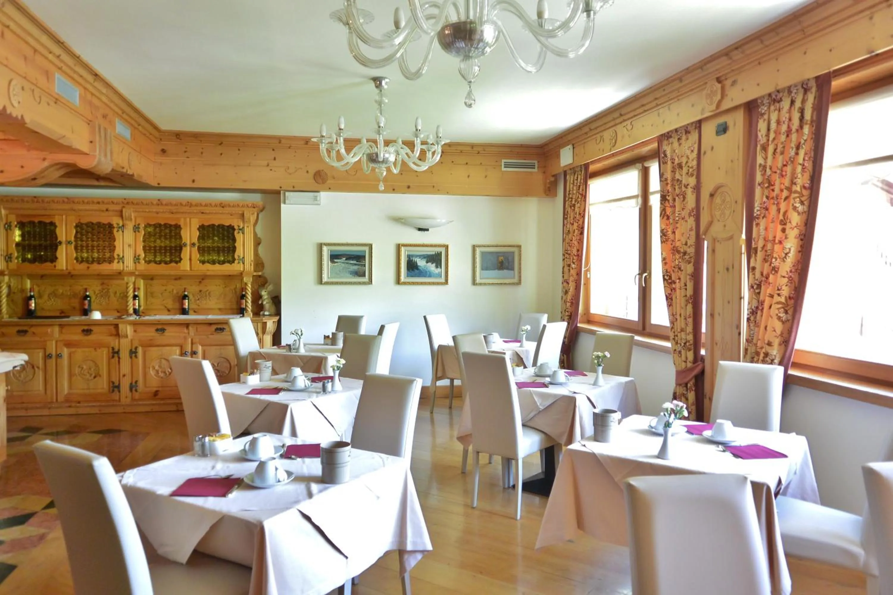 Restaurant/places to eat in Hotel Posta