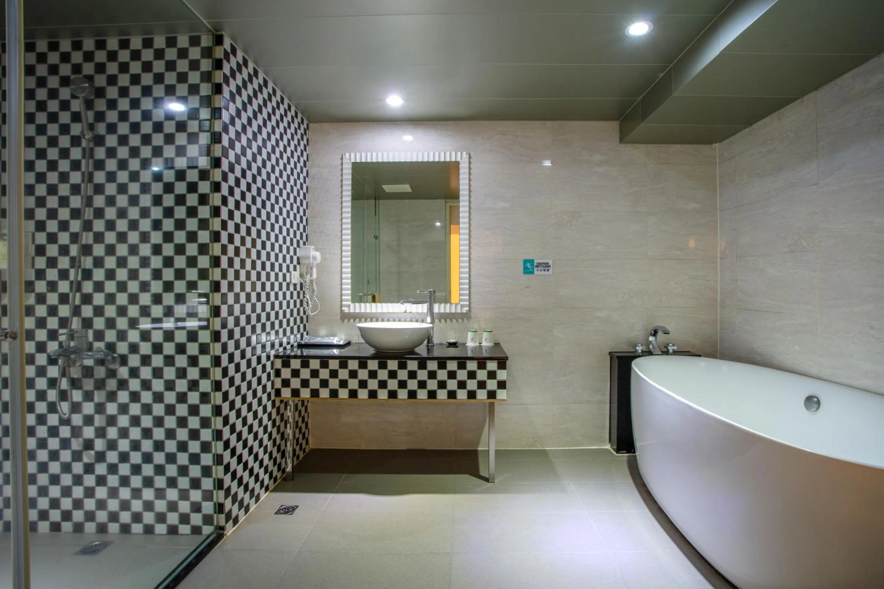 Shower in 雲沐行旅 Hotel Cloud Arena-Daan