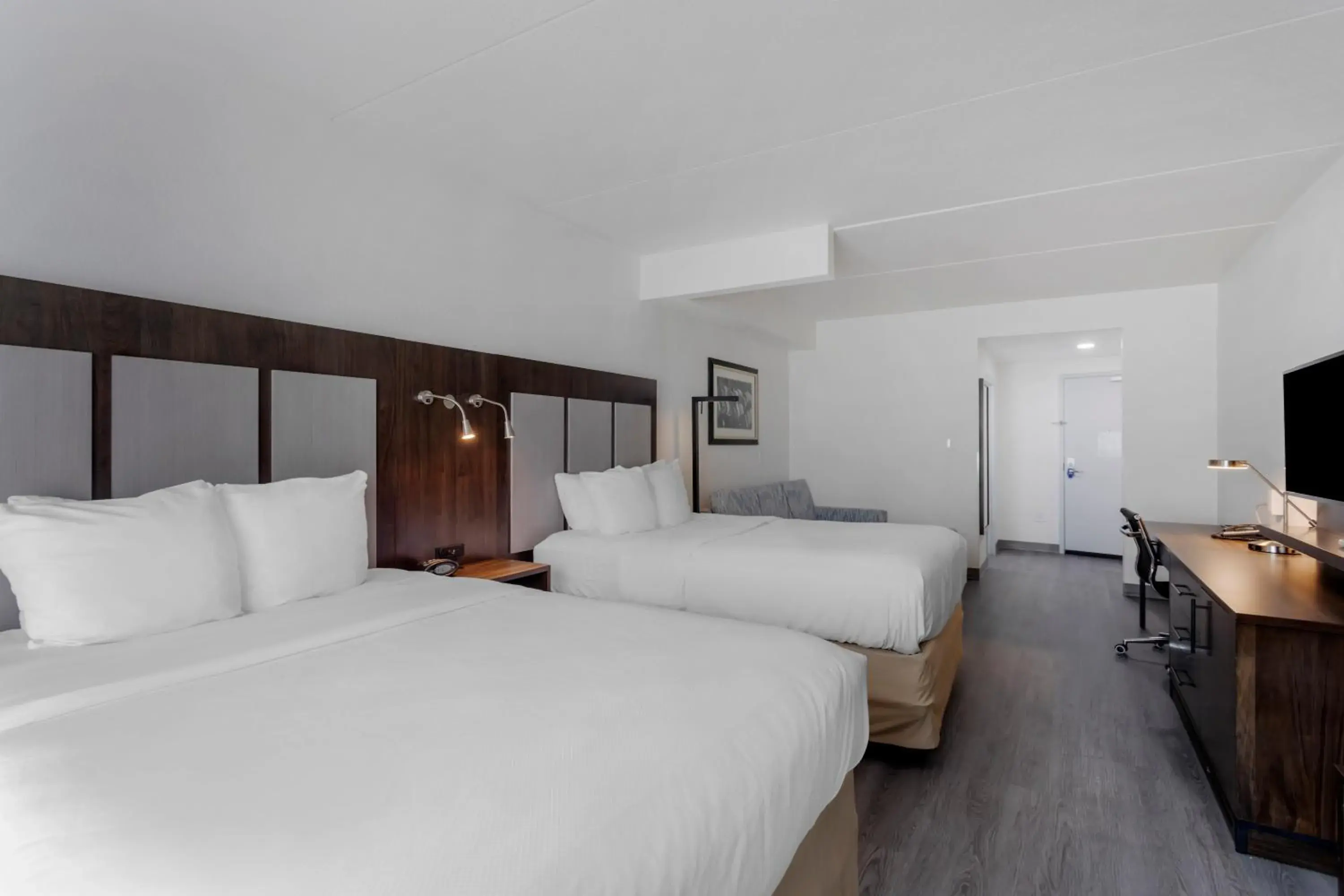 Queen Suite with Two Queen Beds - Non-Smoking in Comfort Suites Mt Juliet-Nashville Area Queen Suite with Two Queen Beds - Non-Smoking in Comfort Suites Mt Juliet-Nashville Area