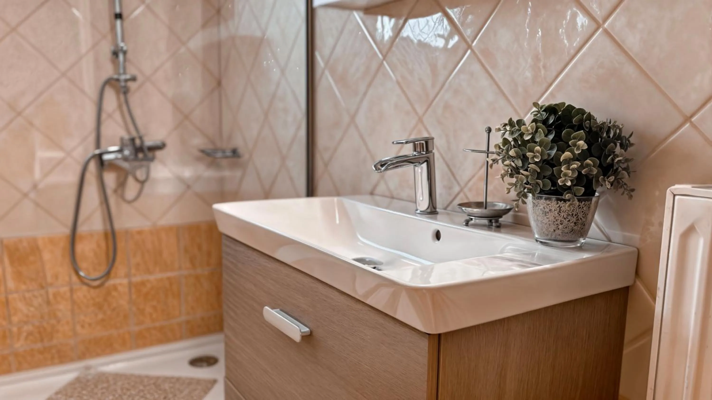 Bathroom in Kaloudis Studios & Apartments