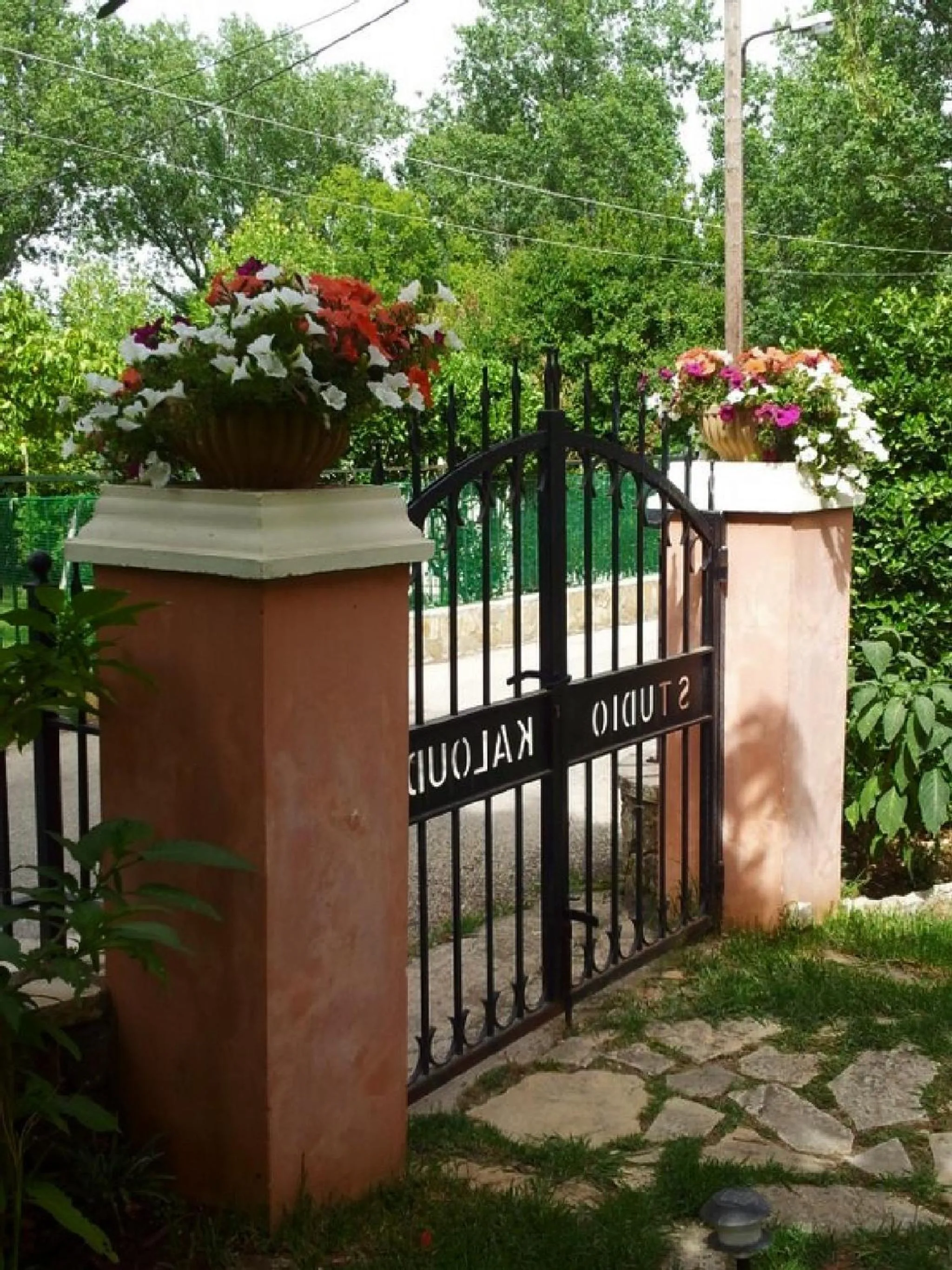 Day in Kaloudis Studios & Apartments