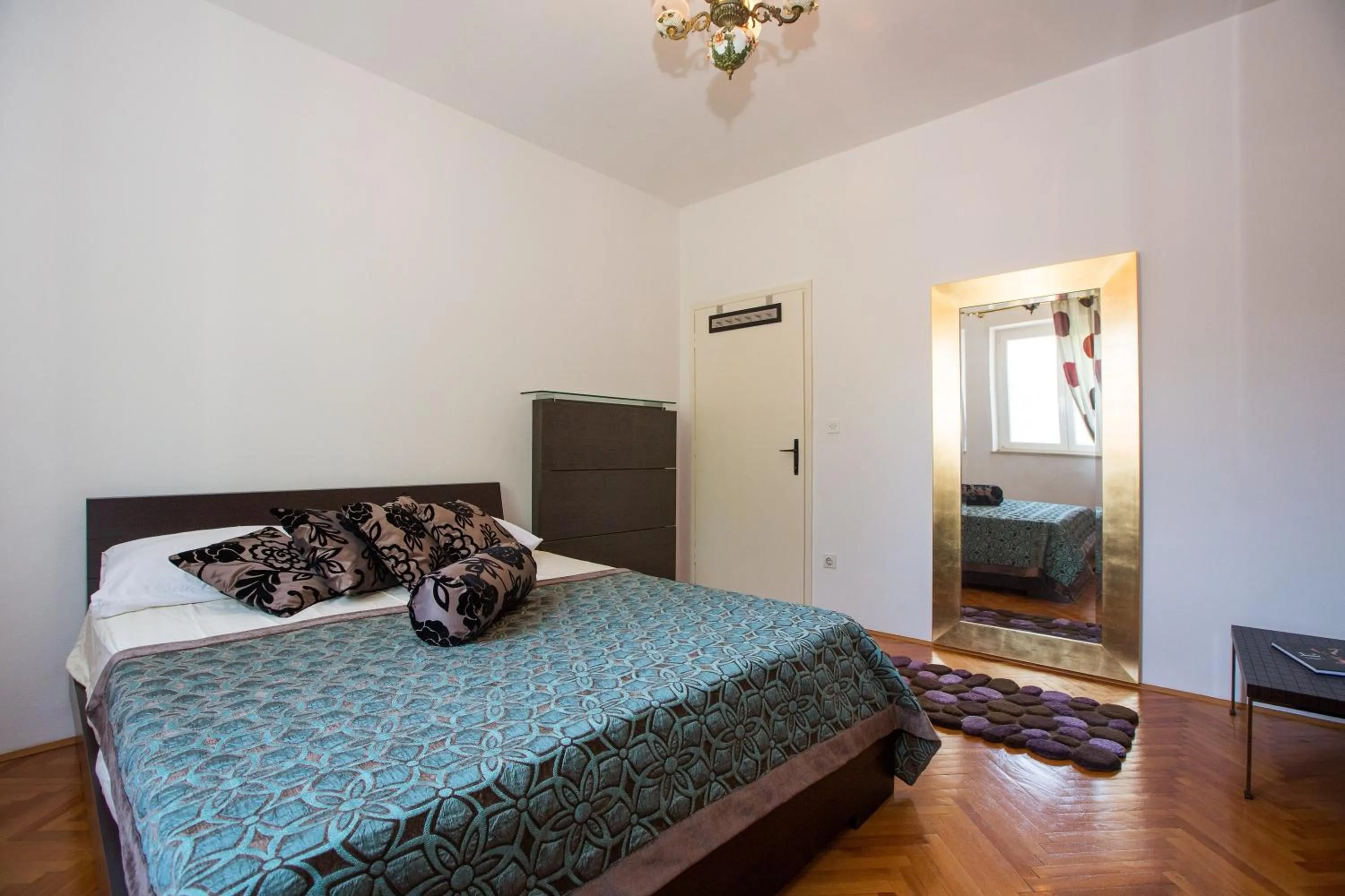 Photo of the whole room, Bed in Aida Apartments and Rooms for couples and families FREE PARKING