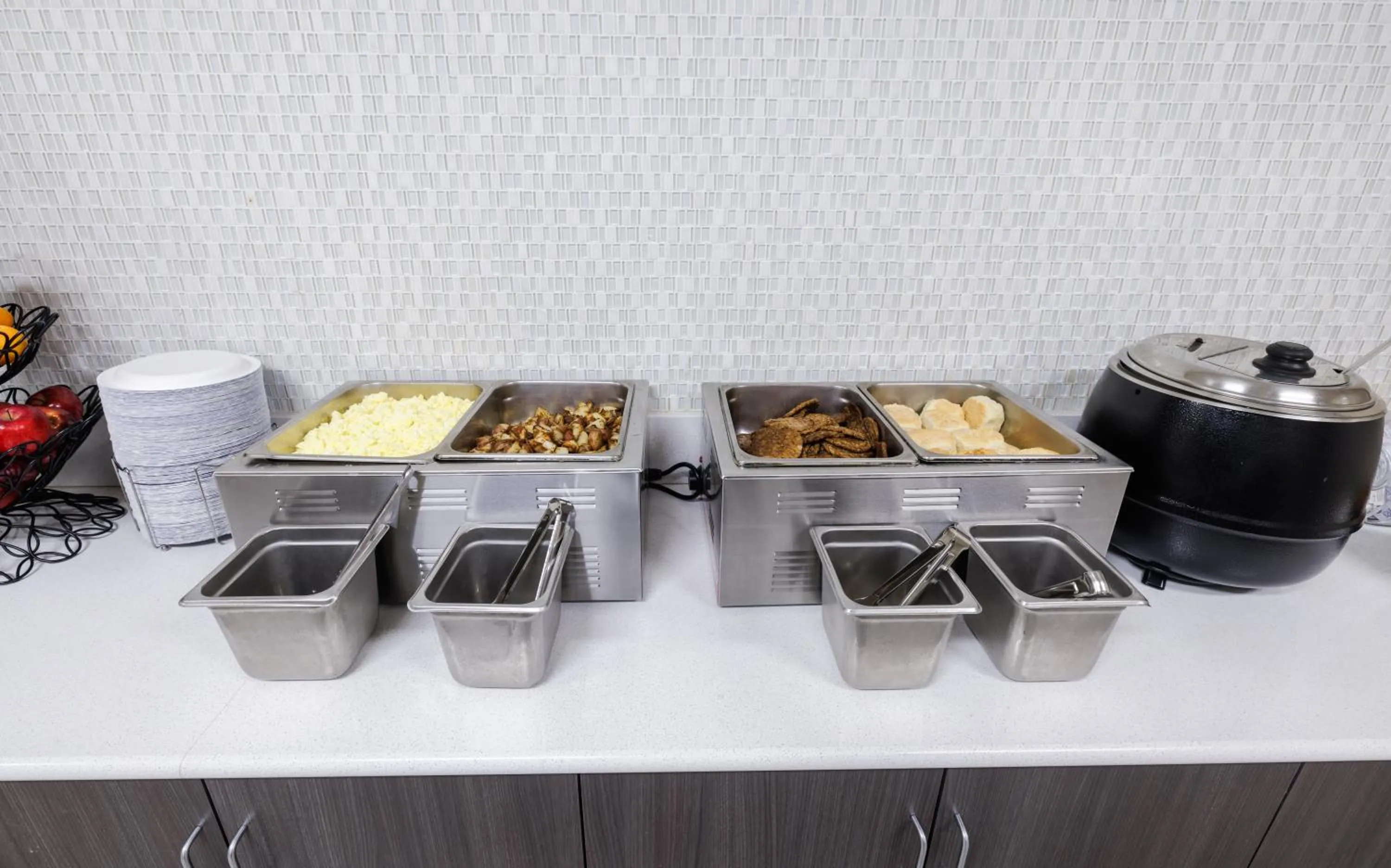 Breakfast in La Quinta Inn & Suites by Wyndham Fort Collins, Colorado