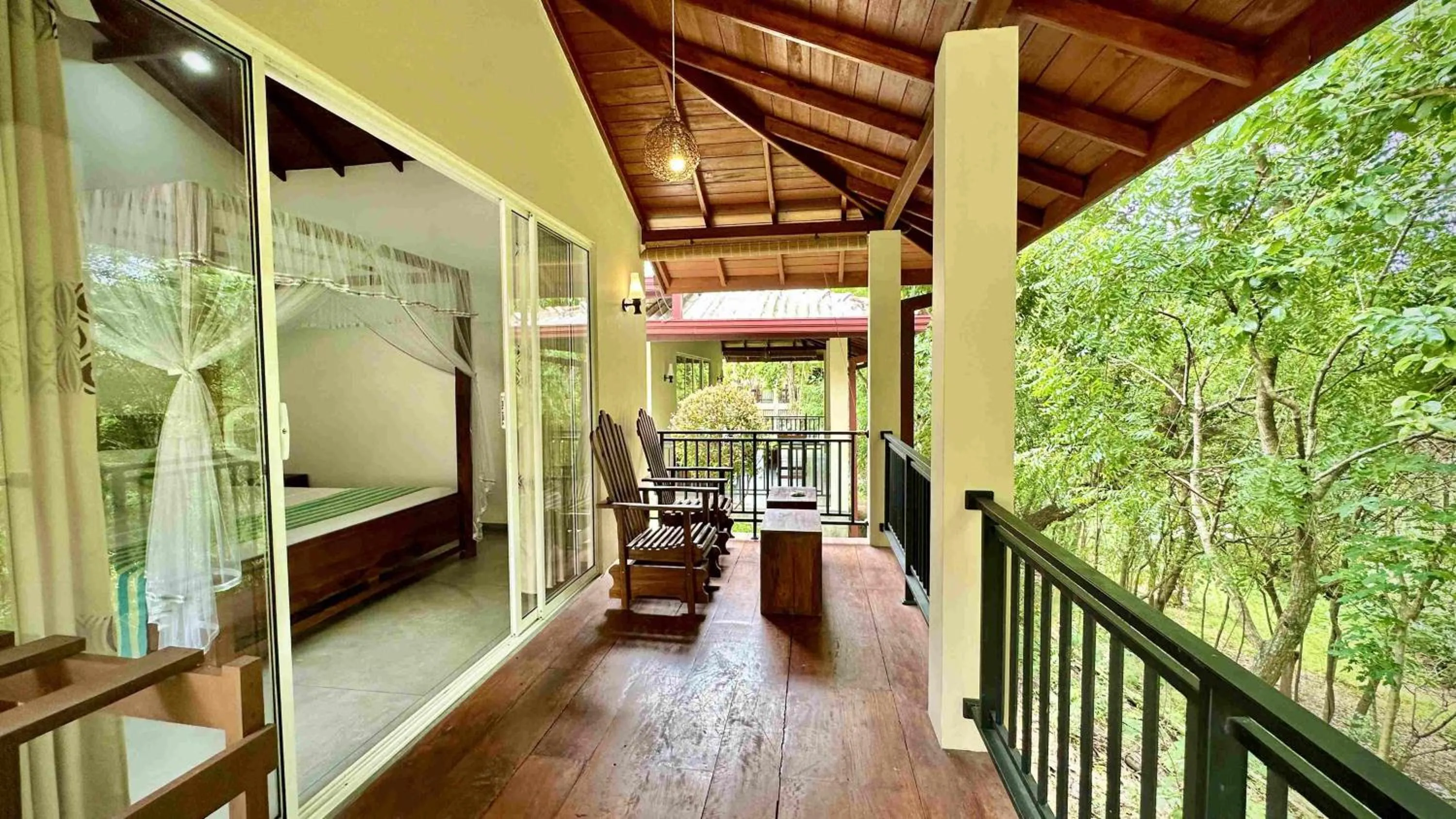 Property building in Jungle Paradise