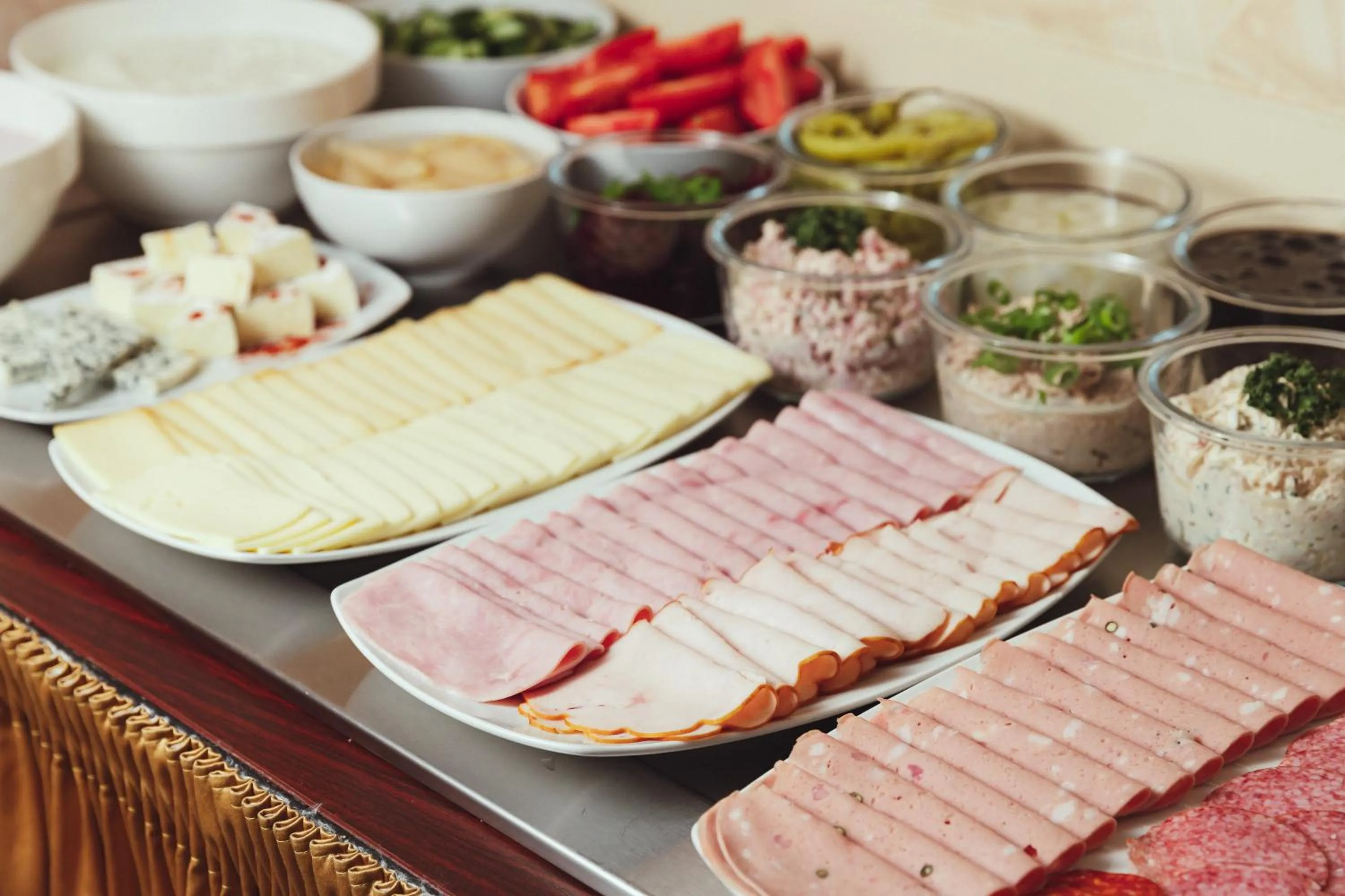 Breakfast in Alqush Downtown Hotel