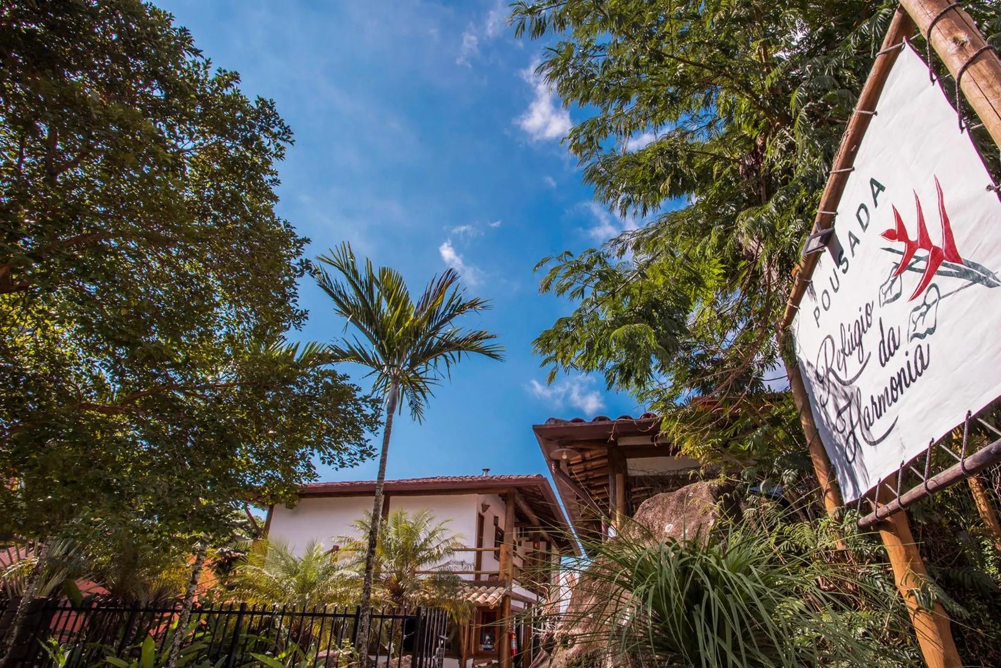 Facade/entrance in Pousada Refugio da Harmonia