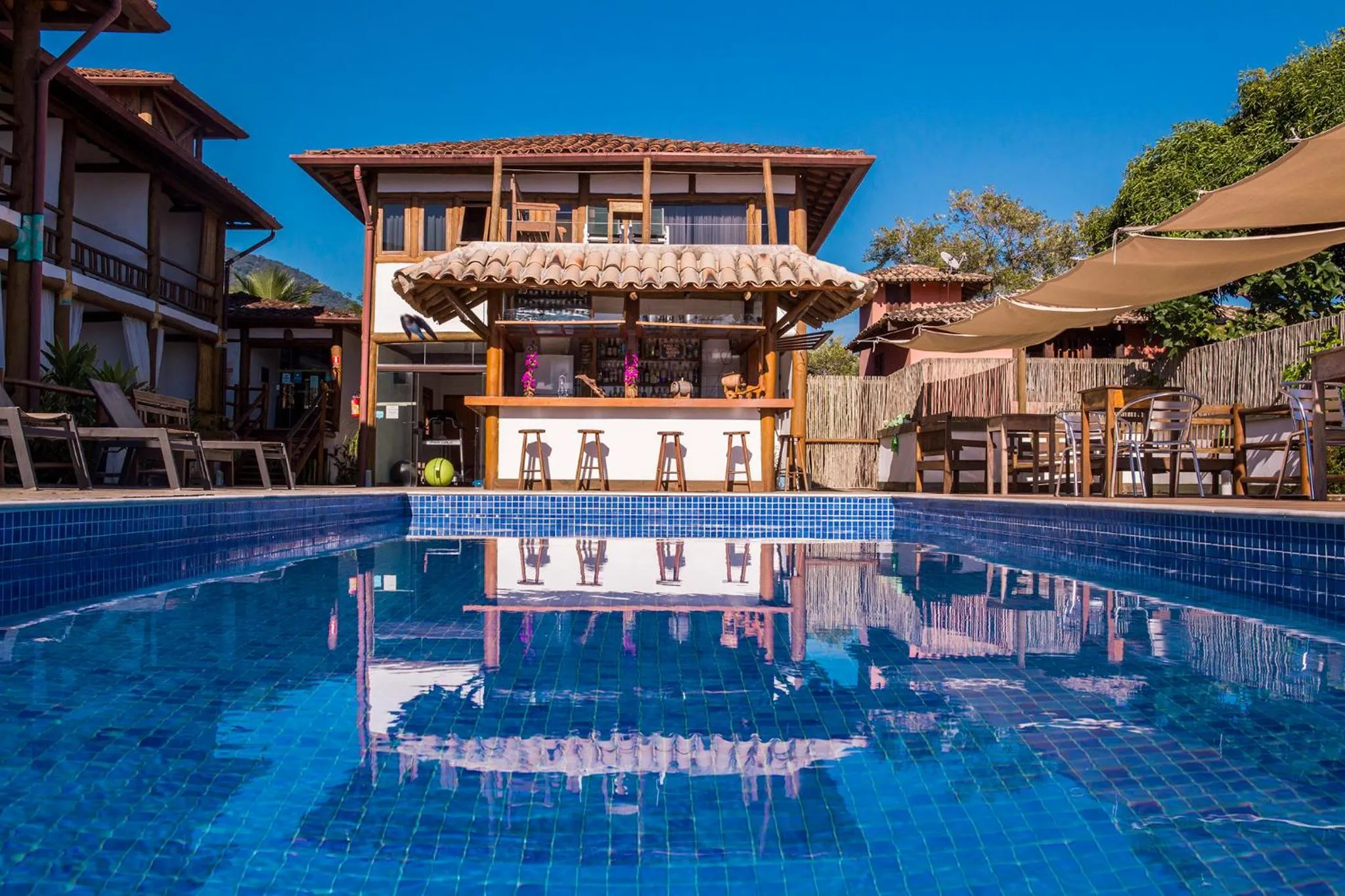 Swimming pool in Pousada Refugio da Harmonia