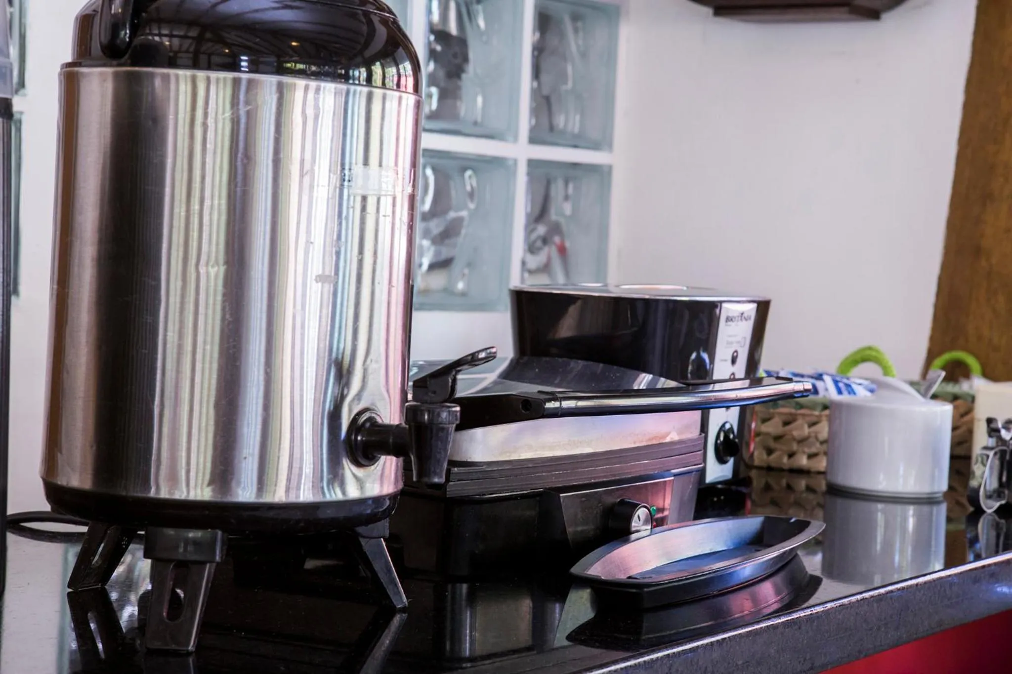 Buffet breakfast in Pousada Refugio da Harmonia