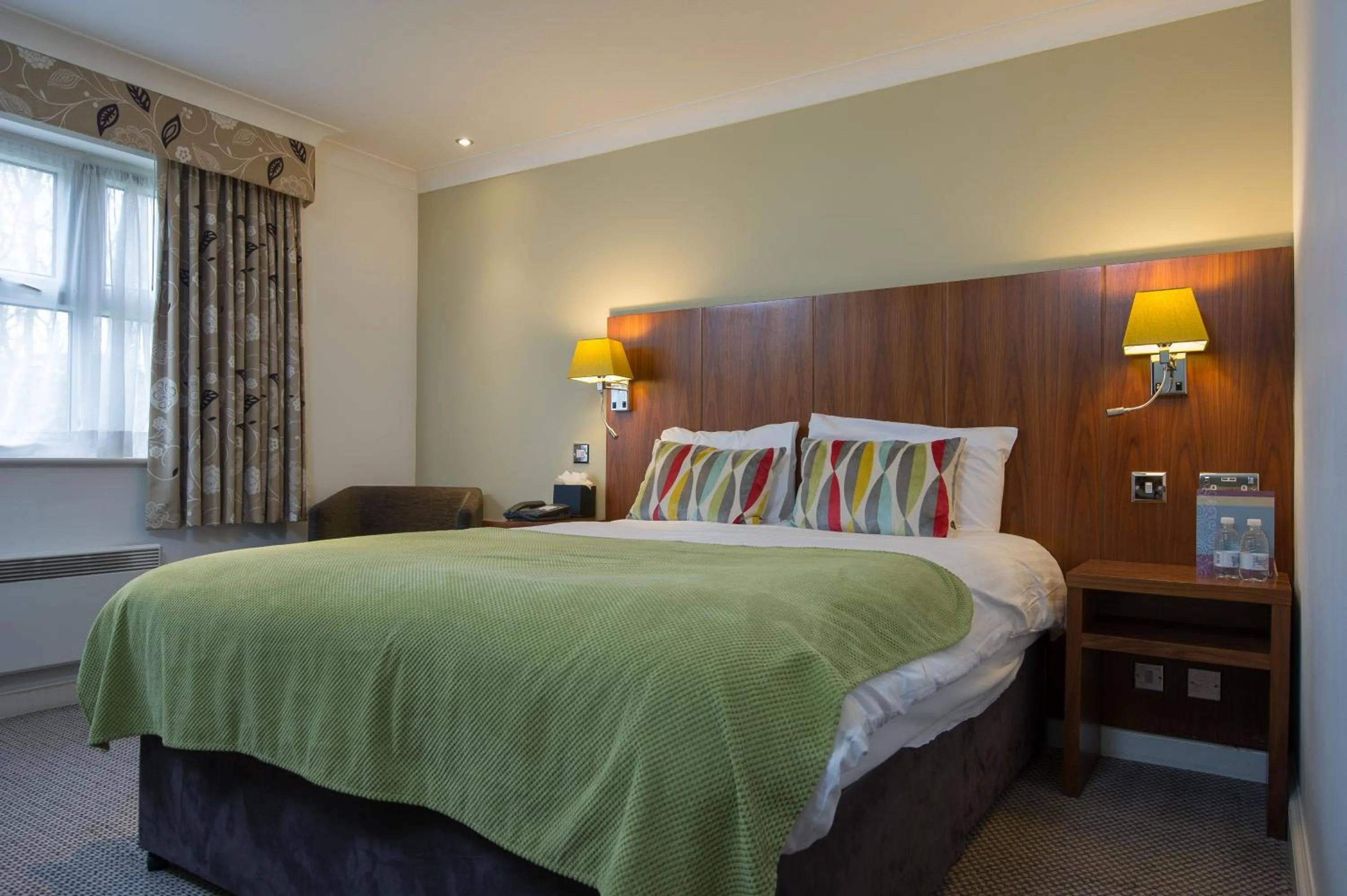 Bedroom, Bed in The Woodlands Event Centre