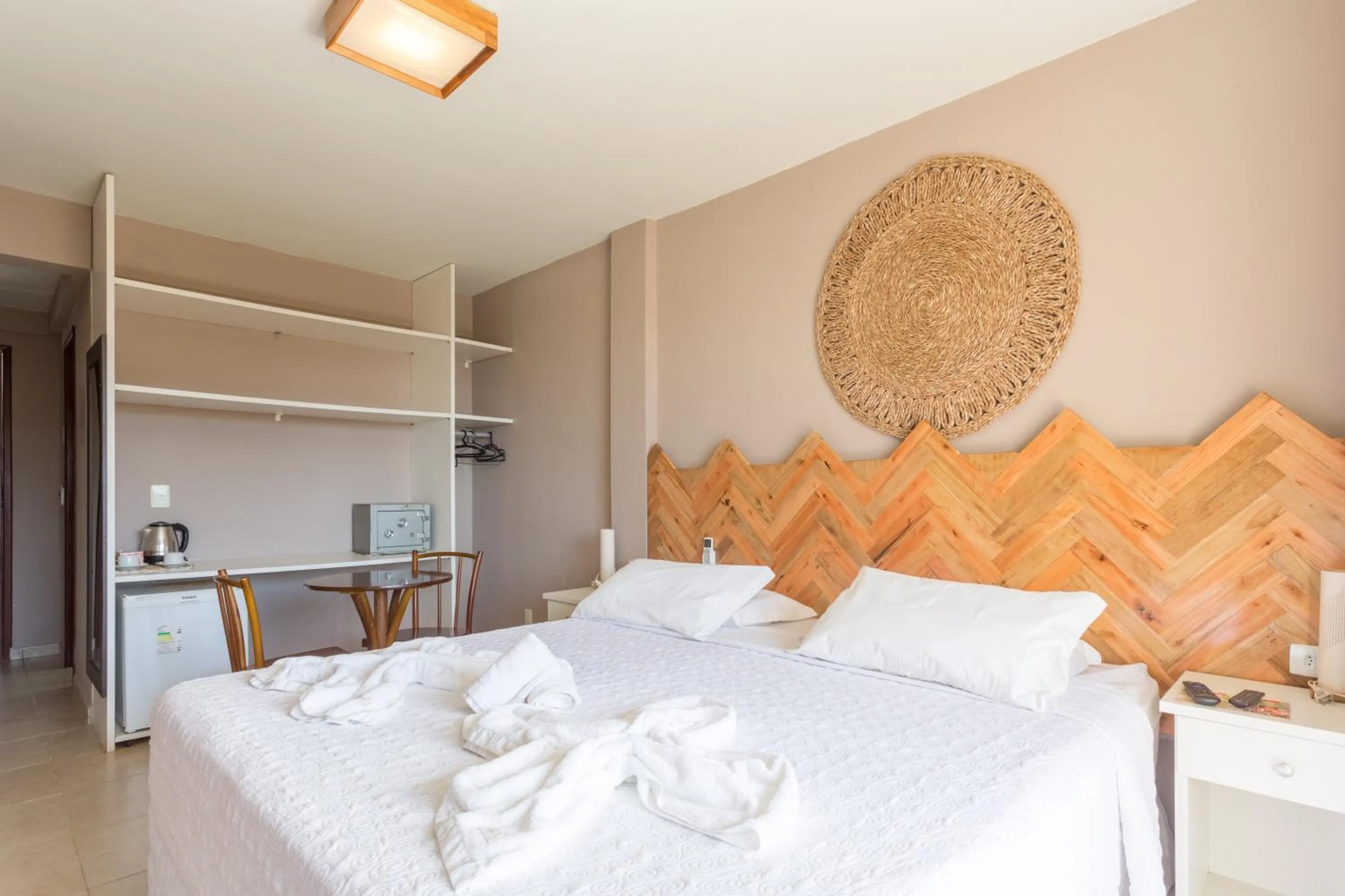 Photo of the whole room, Bed in Pousada Iandê